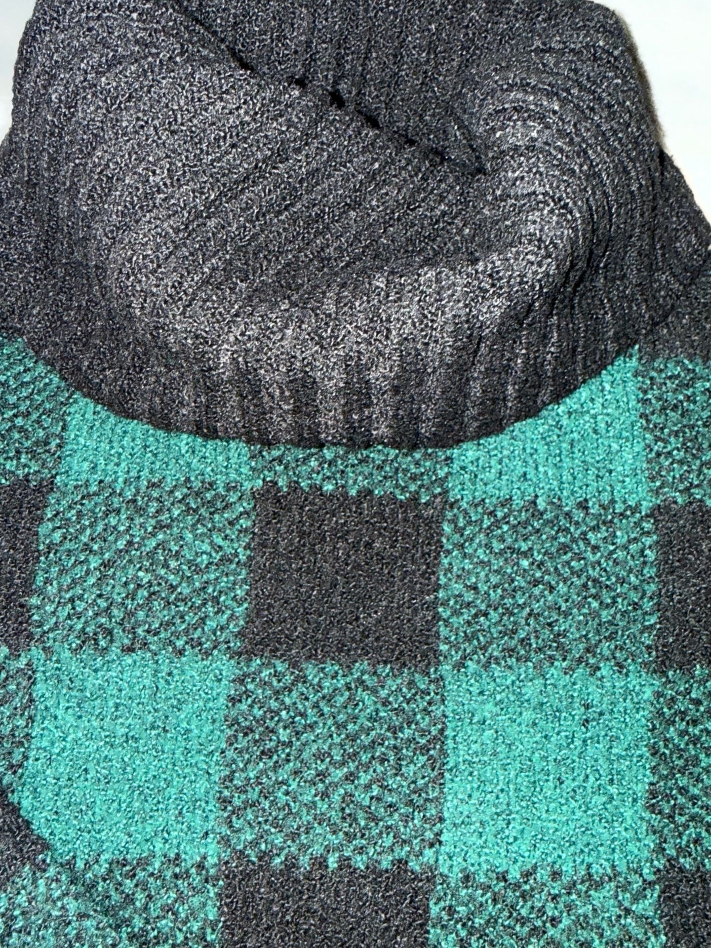 Maurices Green and Black Plaid Turtleneck dress szM has stretch 5