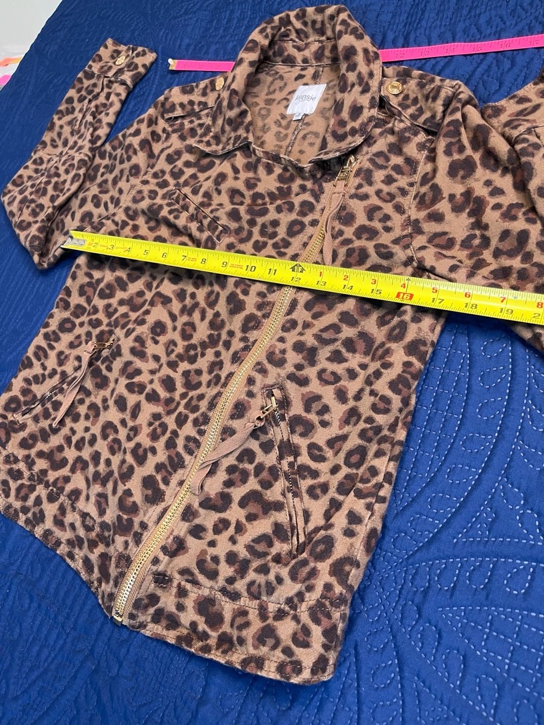Product thumbnail 6