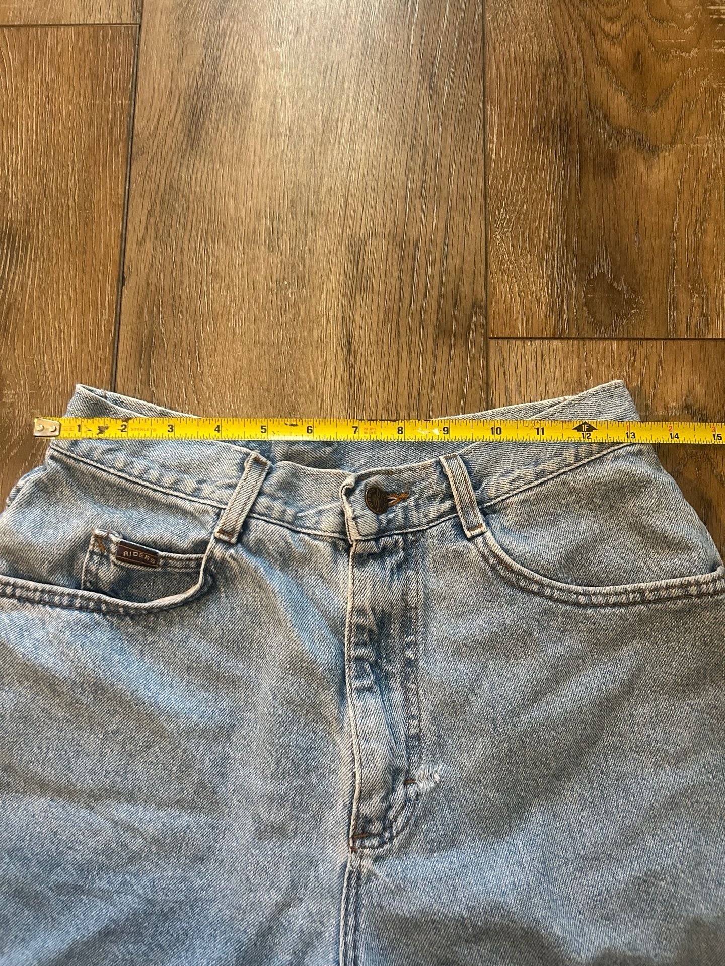 Riders Denim Shorts Size 8 Light Wash Cuffed 3