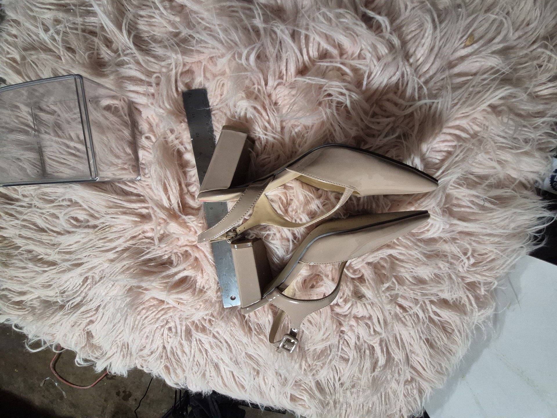 Unisa Slingback Heels Size 10M Nude Patent Pointed Toe Block Heel 5