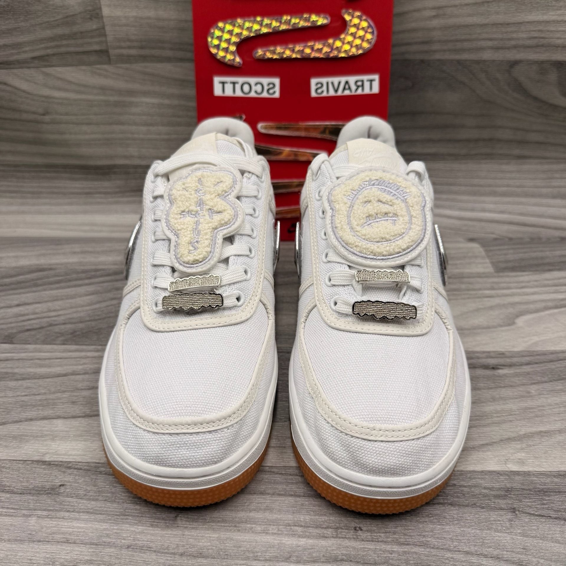 Nike Air Force 1 Low Travis Scott White AQ4211-100 Sz 9.5 New With Swoosh Pack 7