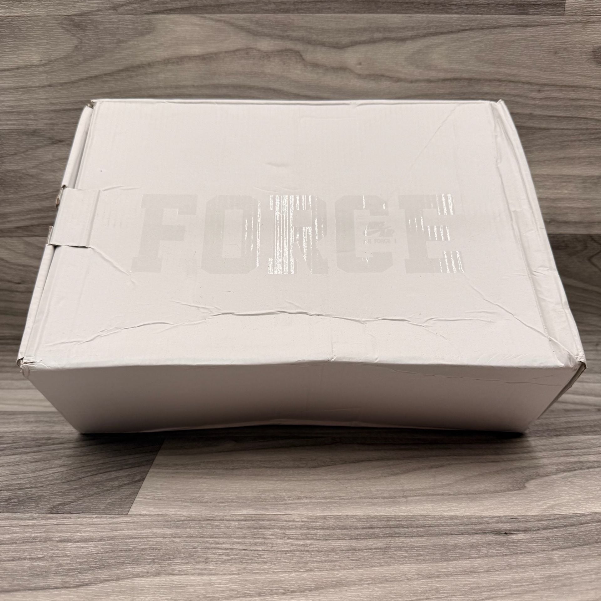 Nike Air Force 1 Low Travis Scott White AQ4211-100 Sz 9.5 New With Swoosh Pack 12