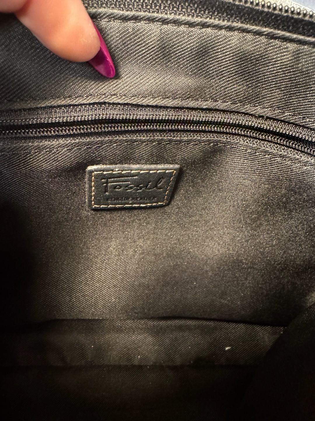 Fossil flip pocket satchel New 11