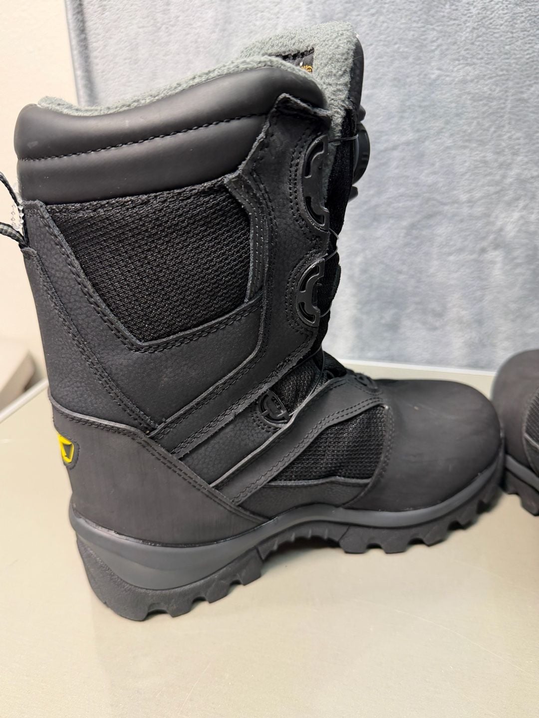 Klim Adrenaline BOA men’s  7/ 8.5 women’s Black Snowmobile Boots Gore-Tex unisex 7