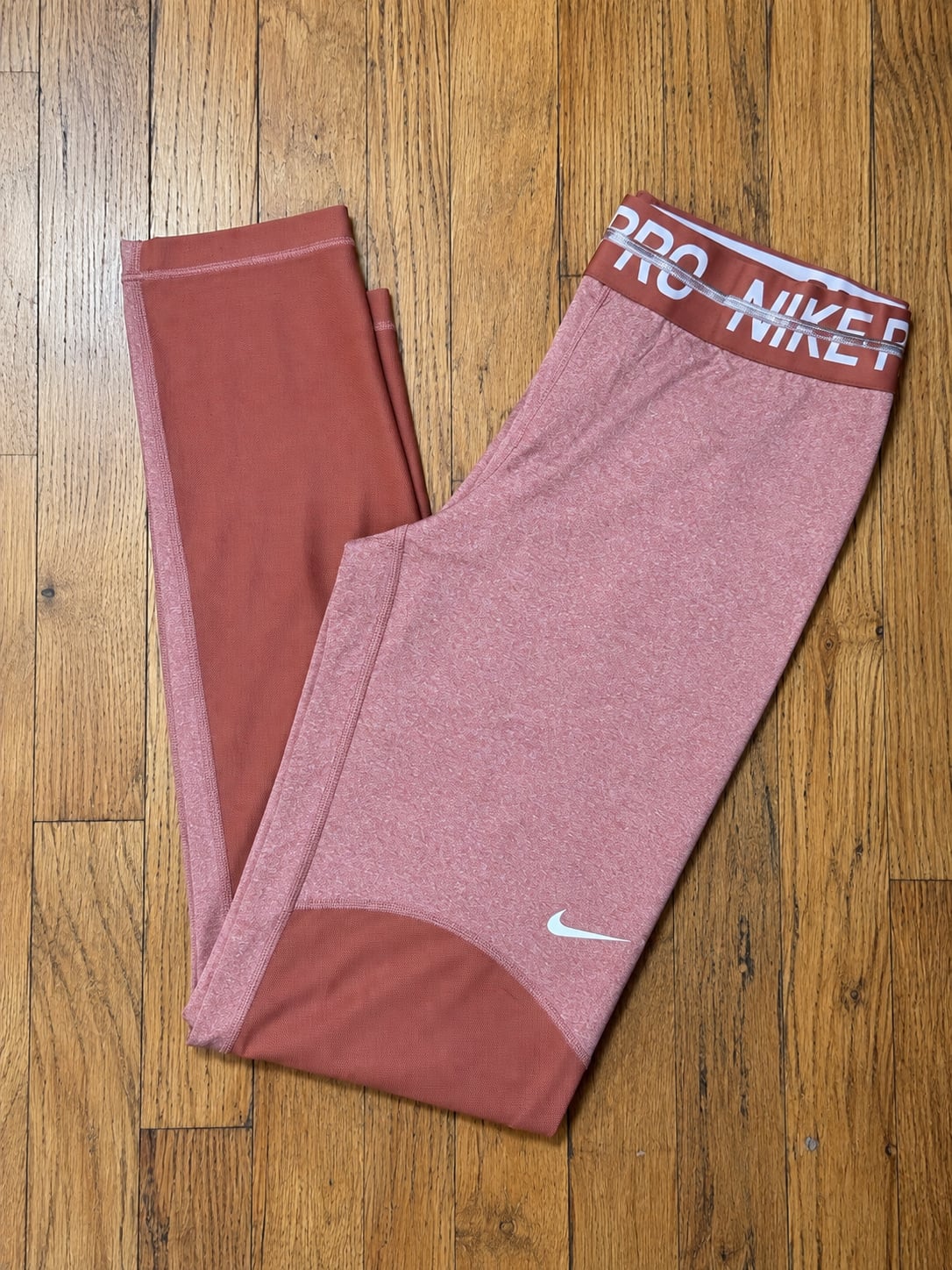 Nike Pro Dri-FIT Women’s Mesh Panel Leggings Small Burnt Orange Terracotta 3