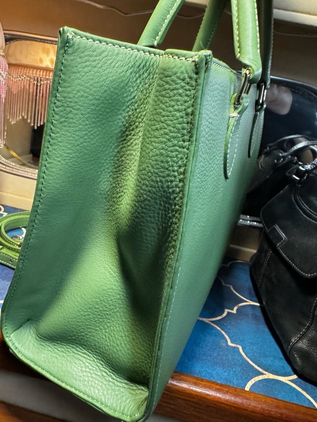 Dooney & Bourke Green Pebbled Leather shoulderTote hand Bag w strap 6
