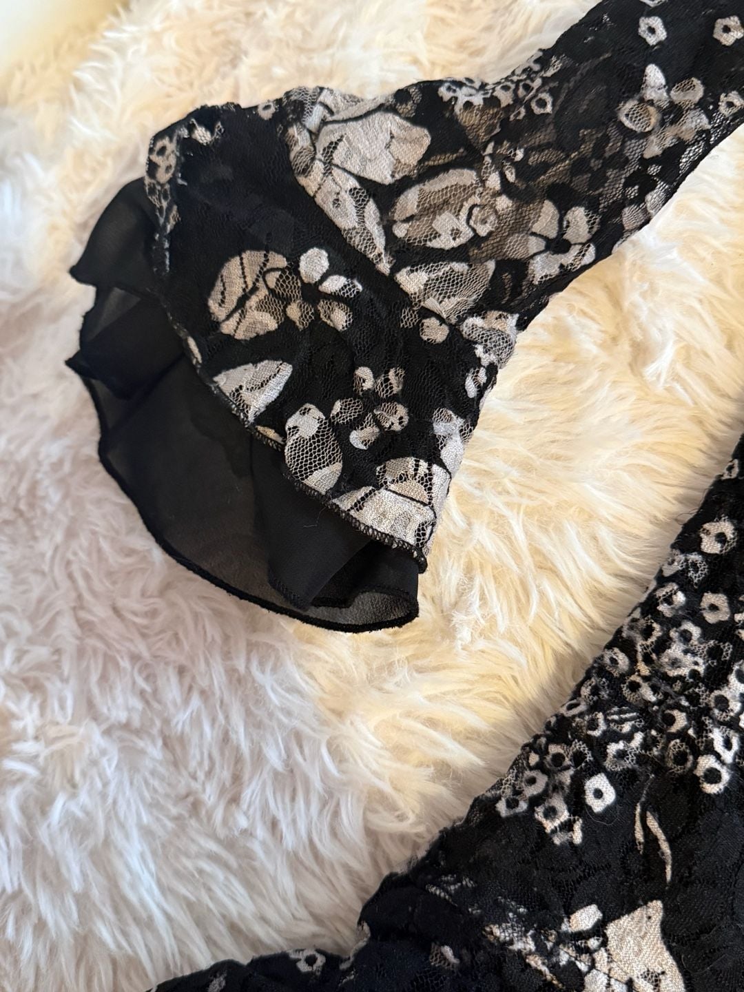 Jovi & I Floral Lace Cardigan Size 3X Black White Open Front 3