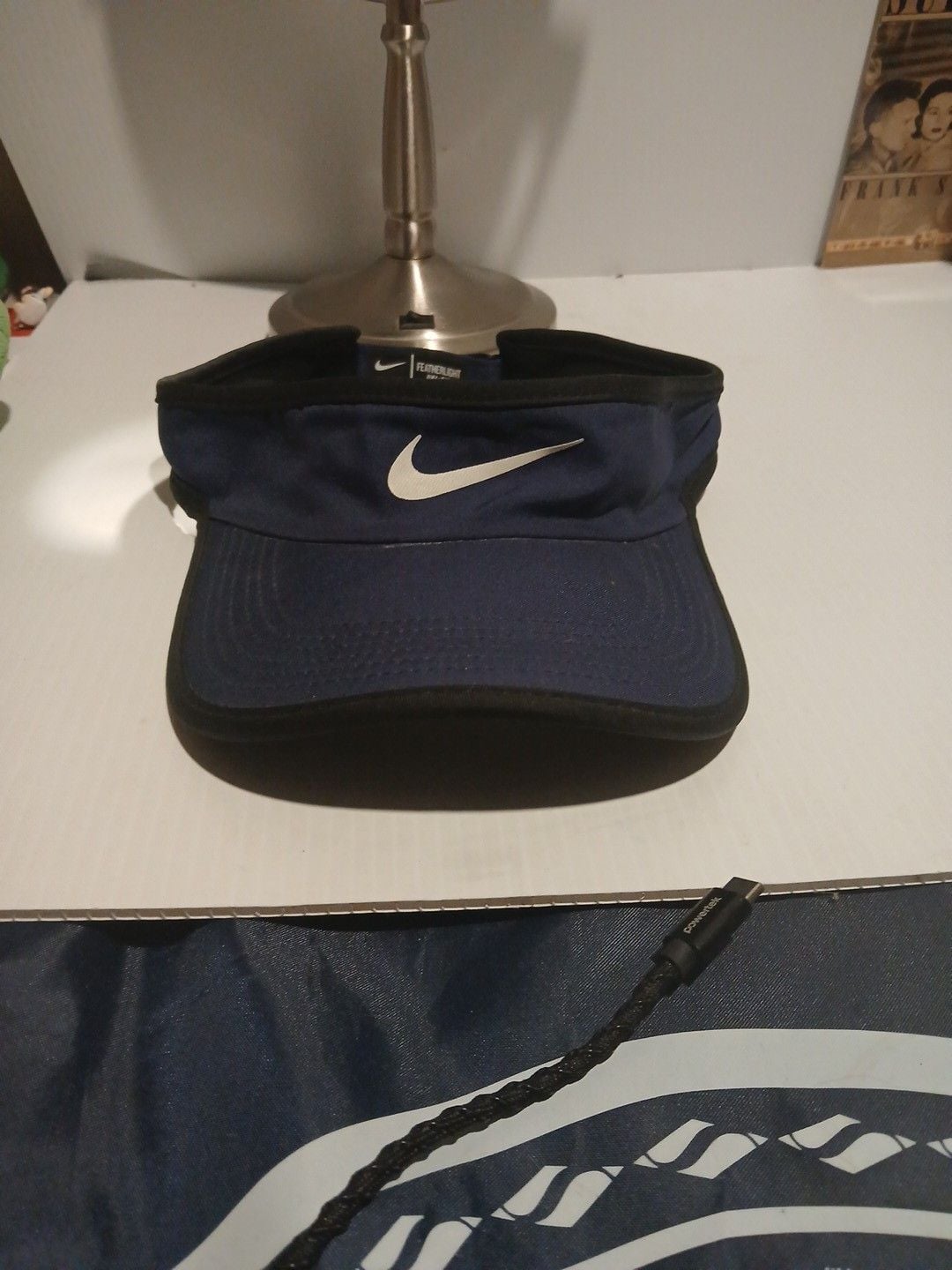 Nike Featherlight Dri-Fit Blue Sun Visor 2