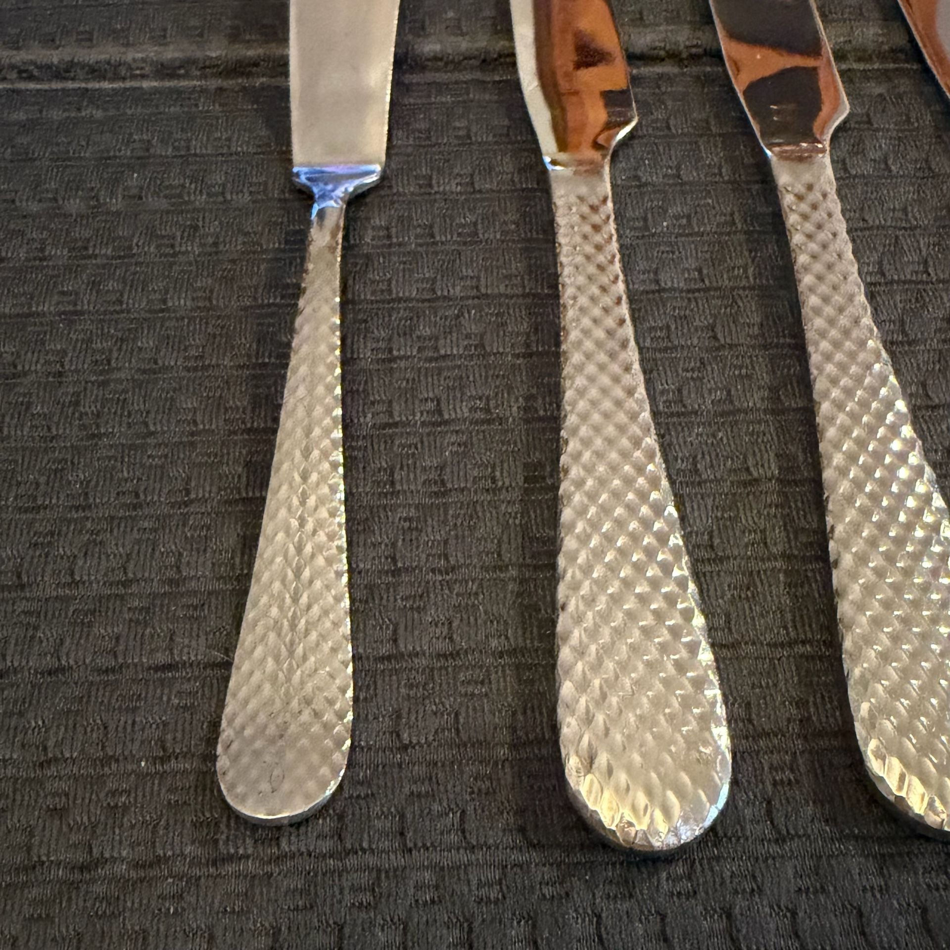 Noble Excellence Hunter Hammered Dinner Knives Textured Set of 6 w/ Spreader 5