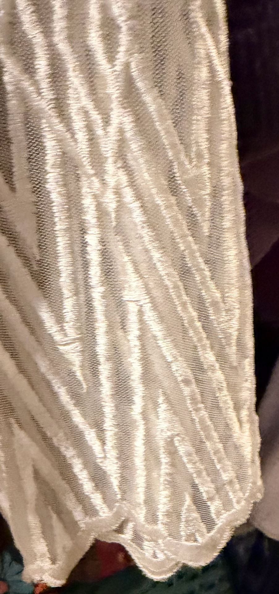 Coty Sheer Velvet Cardigan Size M White Geometric Open Front C490 5
