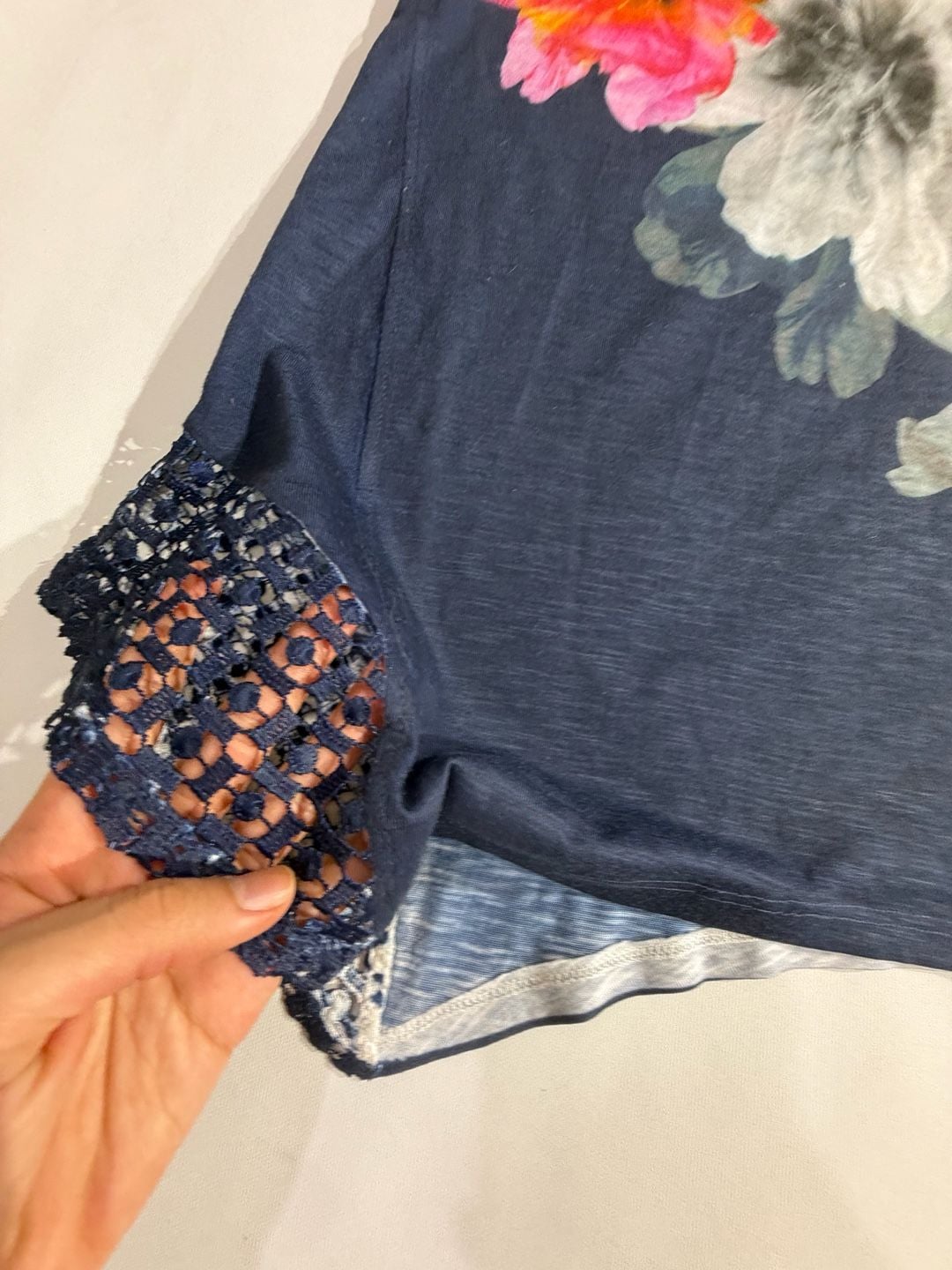 Time and Tru Navy Floral Crochet Sleeve Boat Neck Top L 12-14 4