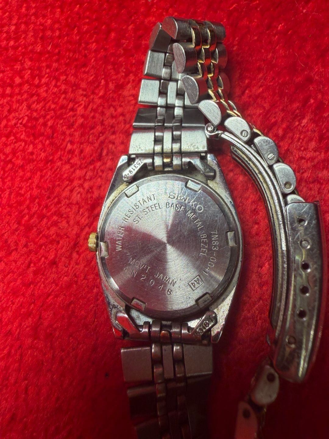 Vintage Seiko 7N83-0041 Women’s Two Tone Quartz Day Date Bracelet Watch 5