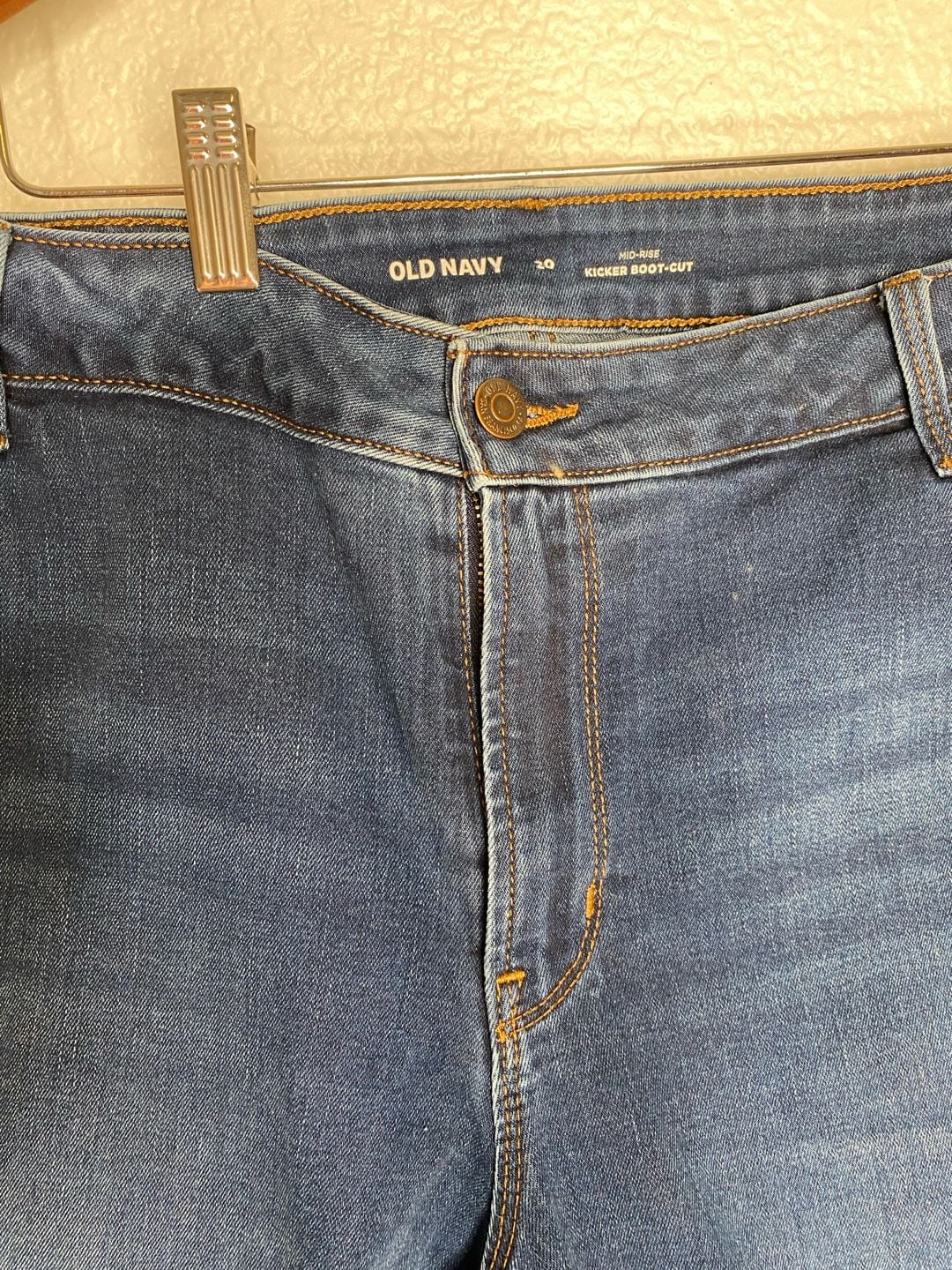 Old Navy Mid-Rise Kicker Boot-Cut Jeans Size 20 3