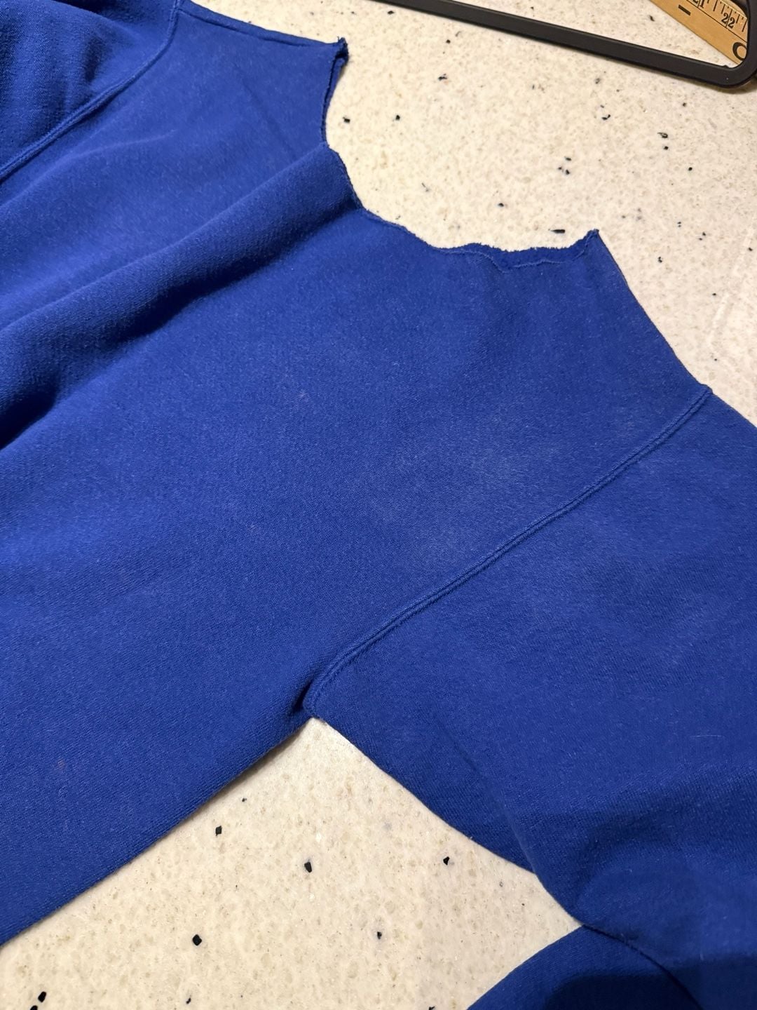 NFL New York Giants Vintage Custom Cut Off Neck Sweatshirt Blue 10