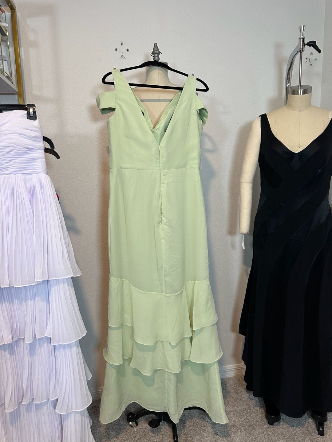 Sage Green Chiffon Ruffle Cold Shoulder Plus Size Formal Evening Gown Size 14 5