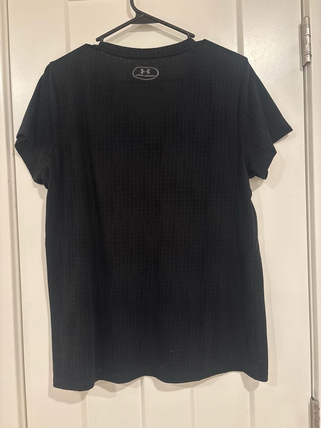Under Armour Threadborne Black V Neck Athletic Shirt Short Sleeve Textured XL 9