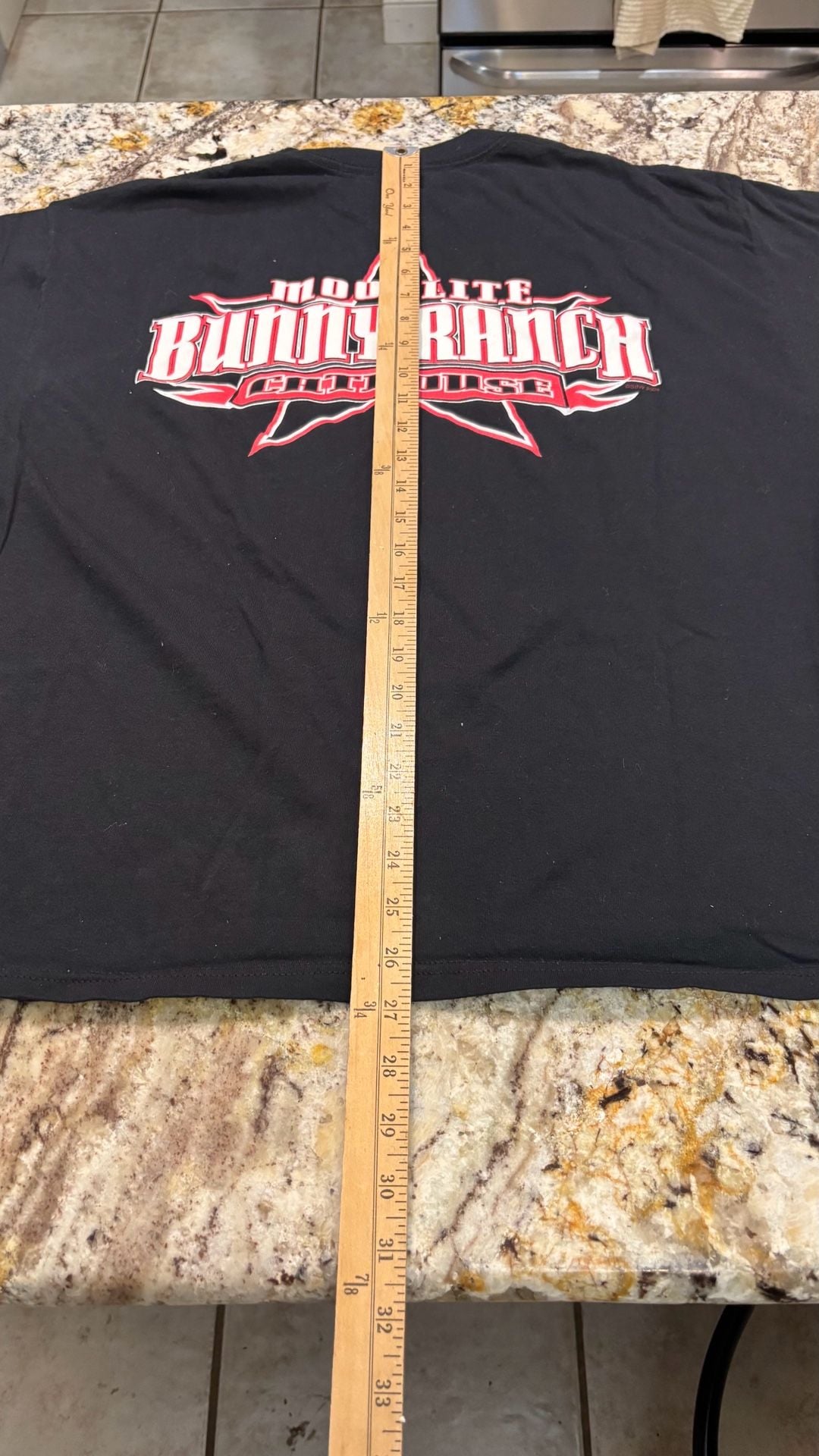 HBO Cathouse Moonlite Bunny Ranch Black T-Shirt 8
