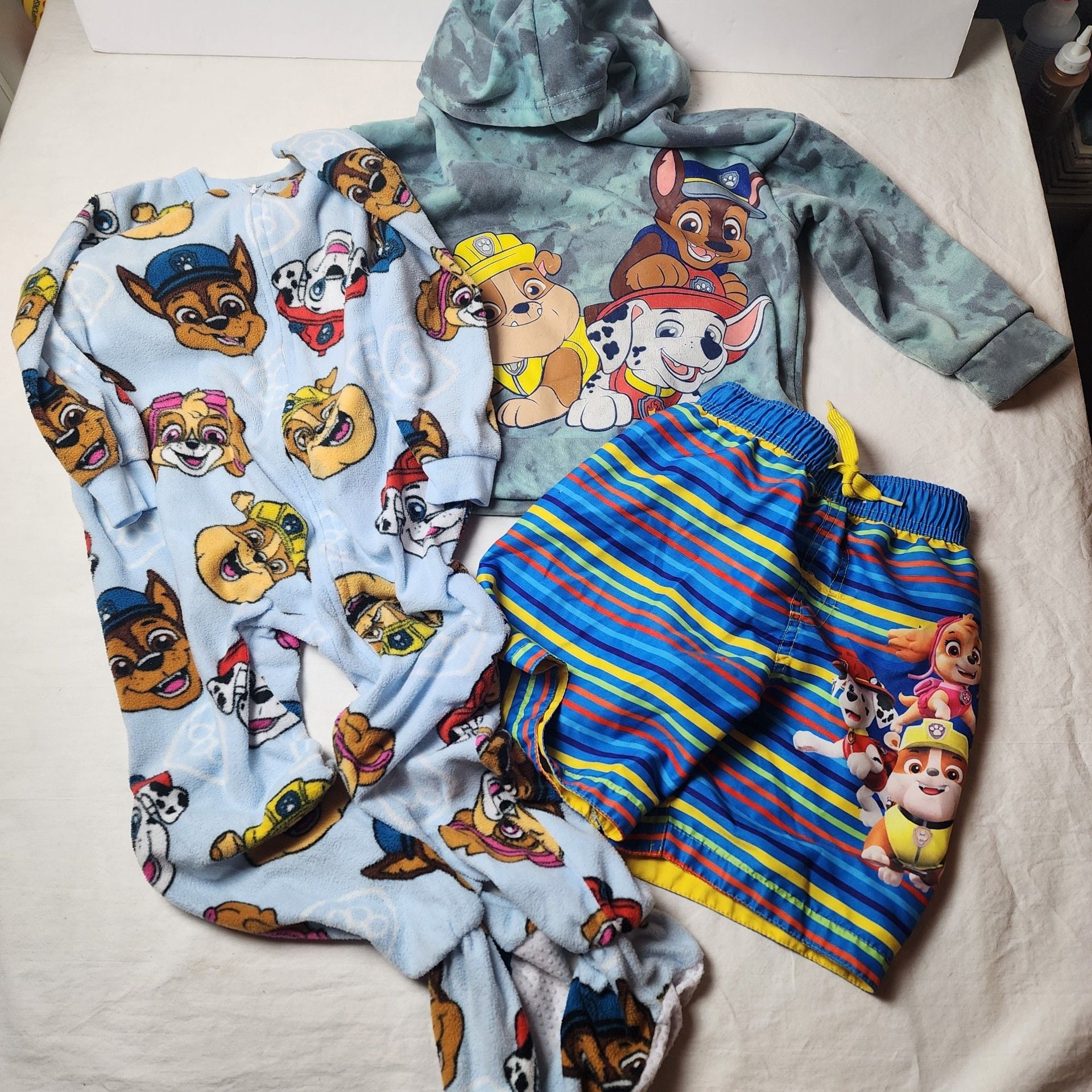 Paw Patrol Lot 4T Fleece Hoodie, Footed Pajamas, Swim Trunks 1