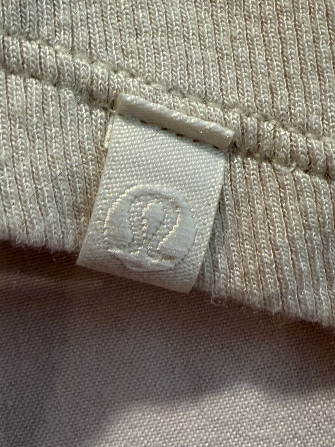 Lululemon size 6 Hold Tight Long Sleeve Thermal Top Cream Ribbed 3