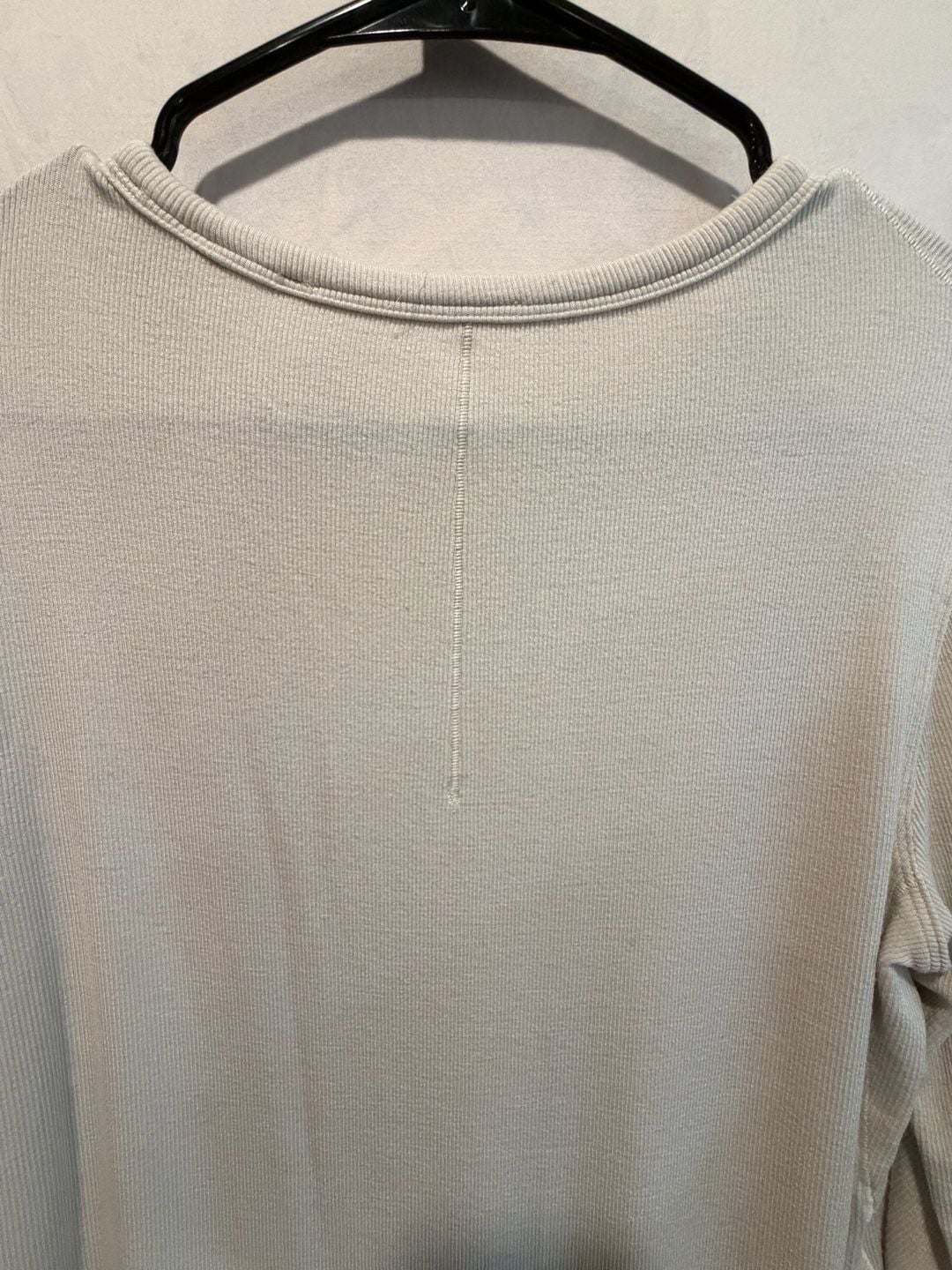 Lululemon size 6 Hold Tight Long Sleeve Thermal Top Cream Ribbed 5