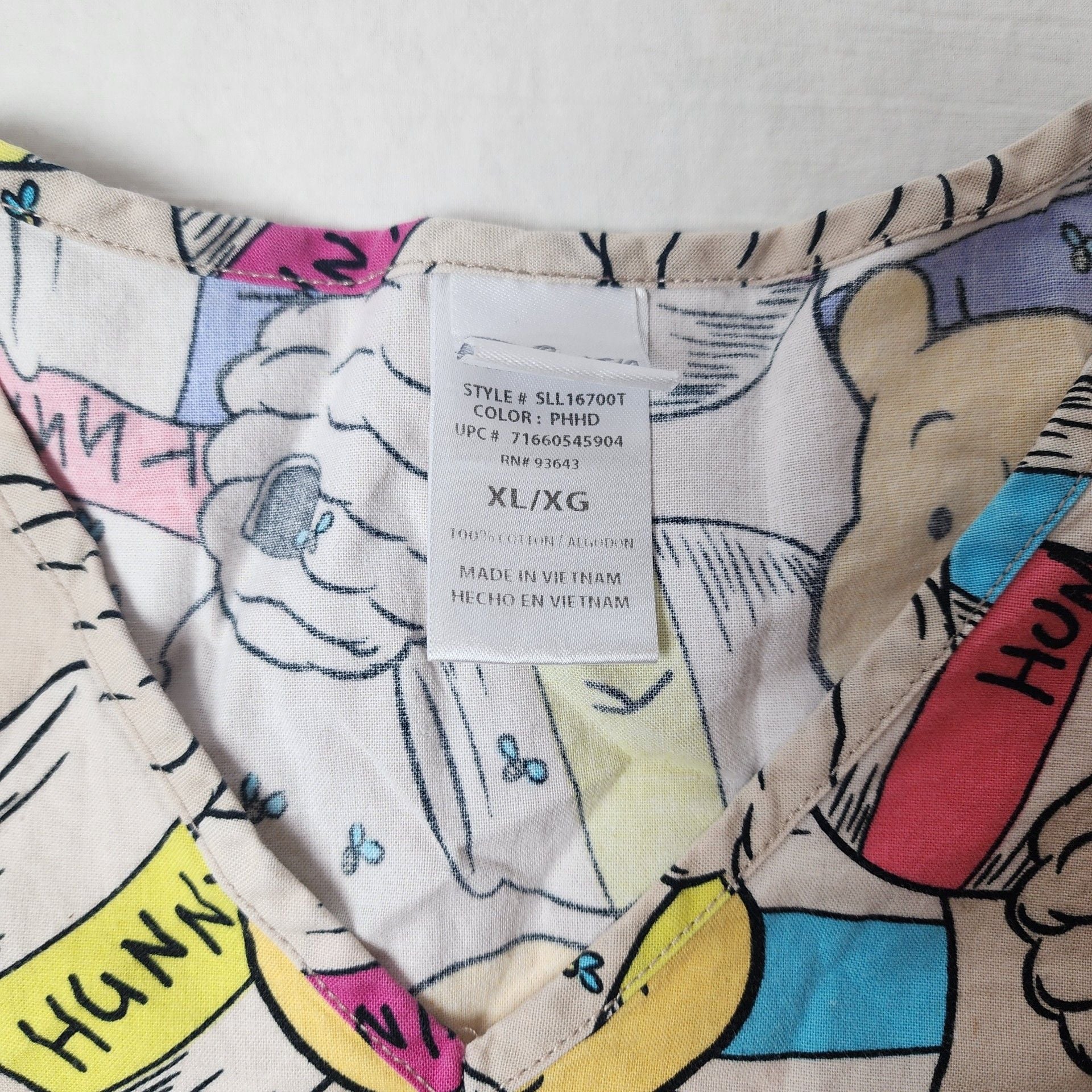 Disney Winnie The Pooh Scrub Top Size XL/XG Multicolor V-Neck 2