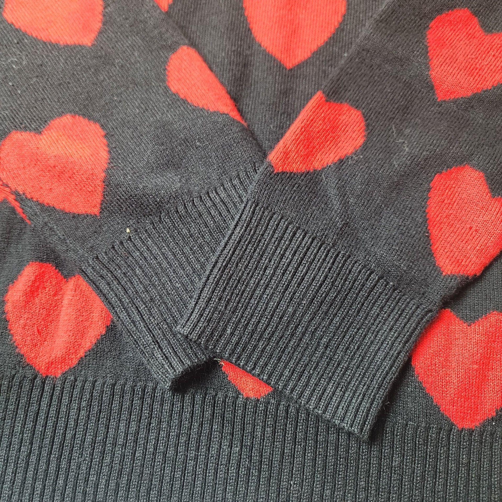 Charter Club Heart Pattern Sweater Size PL Black Red Sequin Accents 5