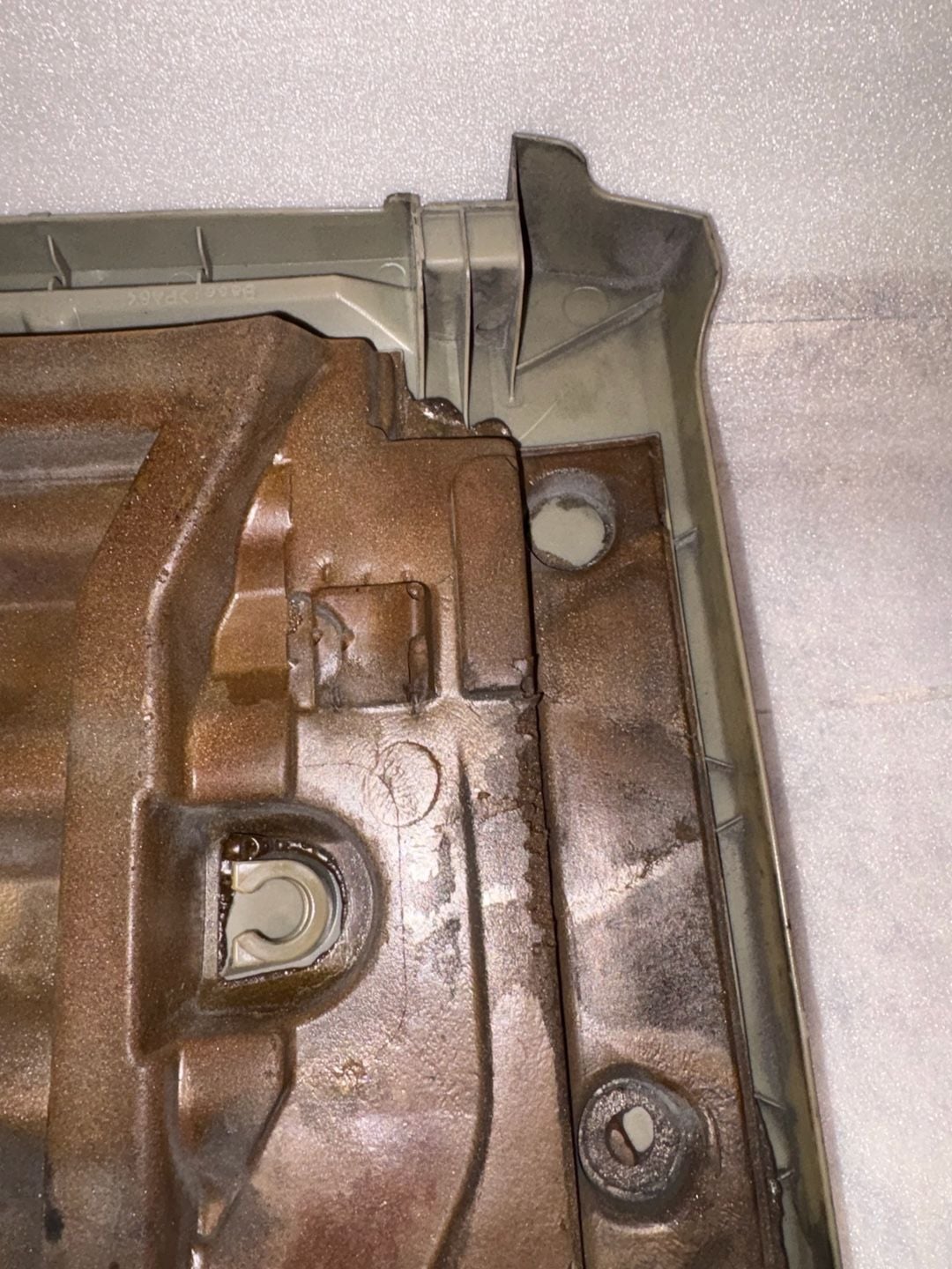 07-21 Toyota Tundra 5.7L iForce V8 Engine Cover 08-22 Sequoia 9