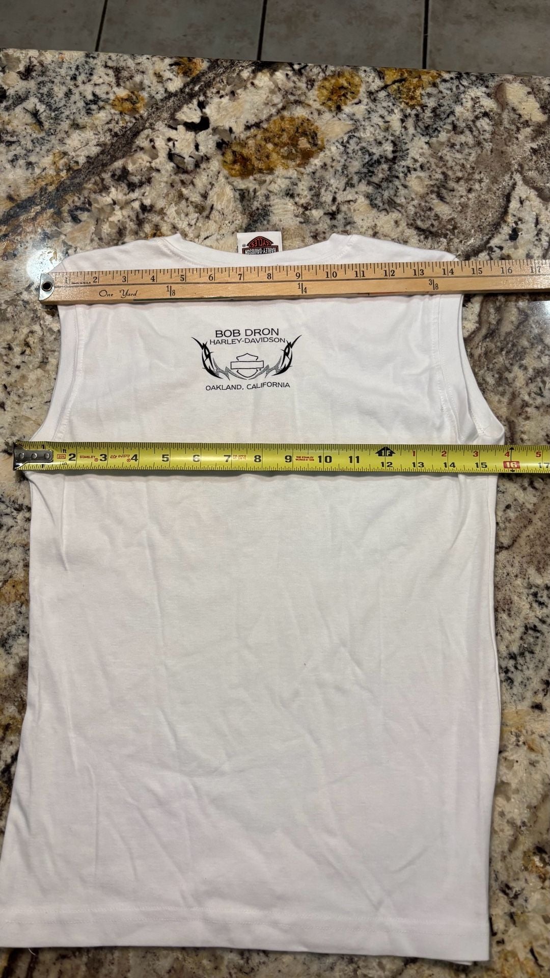 Harley-Davidson Sleeveless Graphic T-Shirt White Bob Dron Oakland CA 7