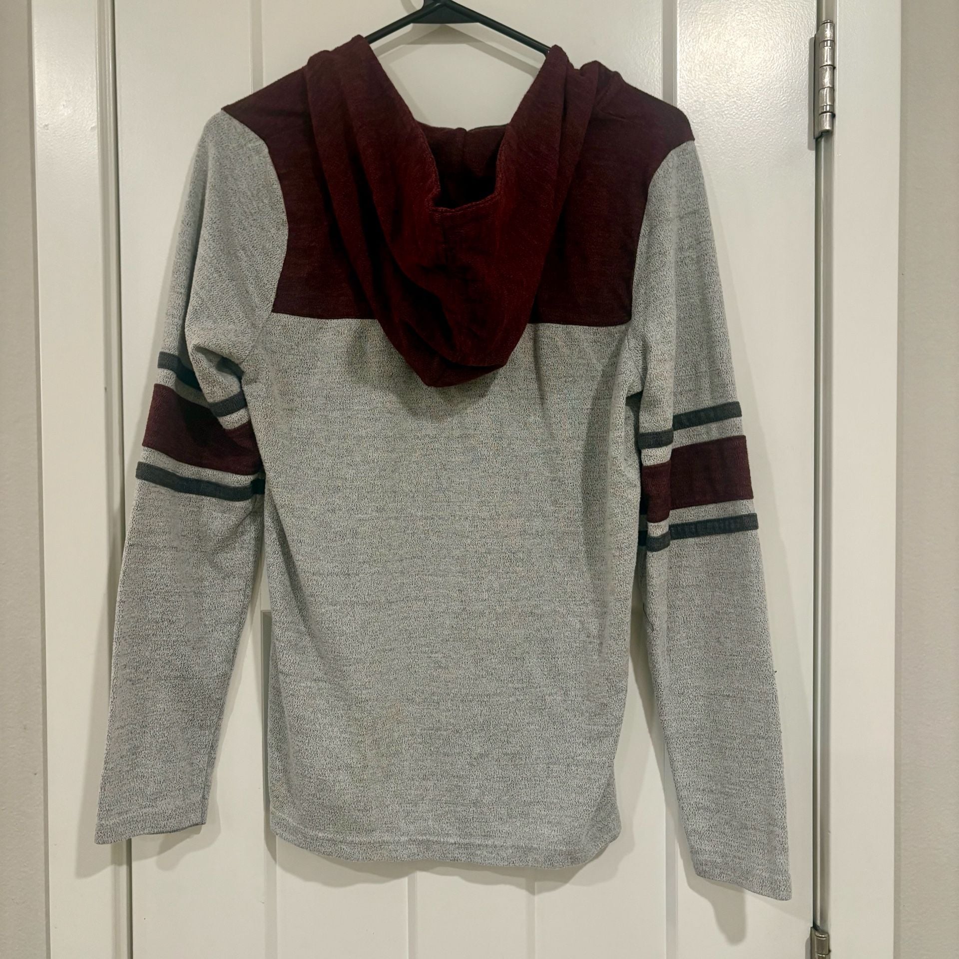 Texas A&M Aggies Antigua Women’s Medium Gray Maroon Lace Up Hoodie Long Sleeve 6