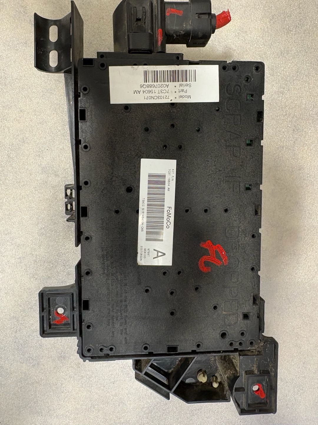 08-10 Ford F250 F350 Super Duty Smart Junction Fuse Box 7C3T-15604-AM 2