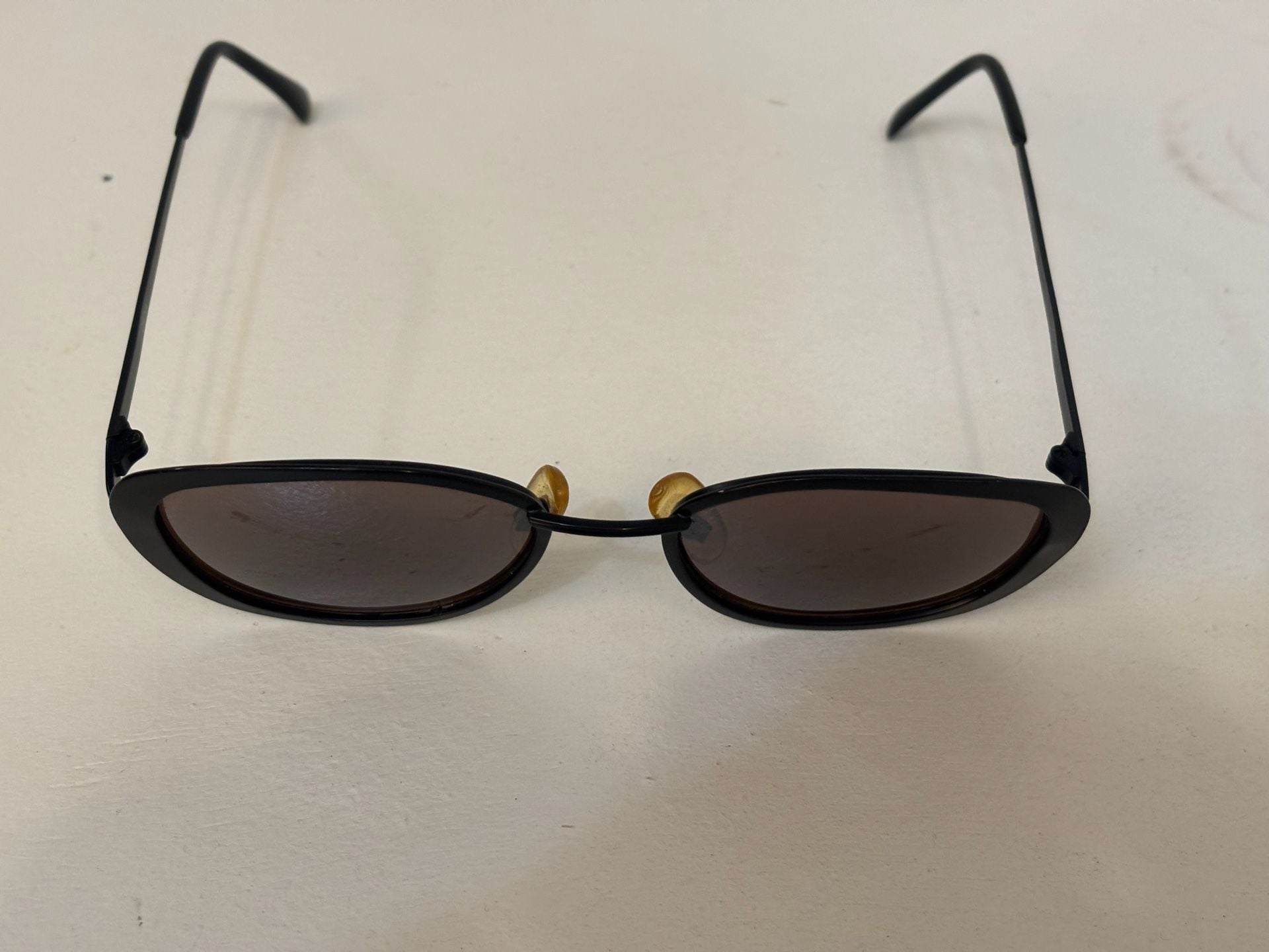Vintage Black Oval Sunglasses Brown Lenses 3