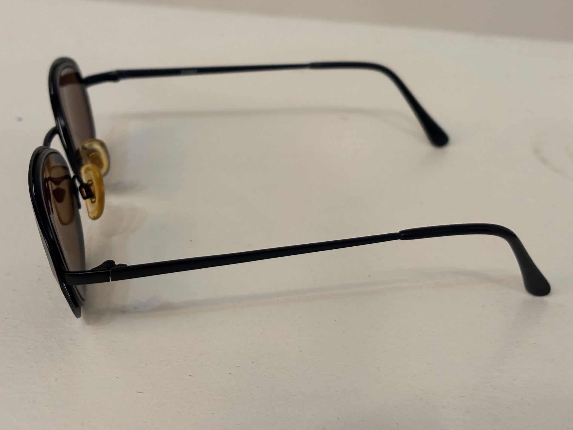 Vintage Black Oval Sunglasses Brown Lenses 6
