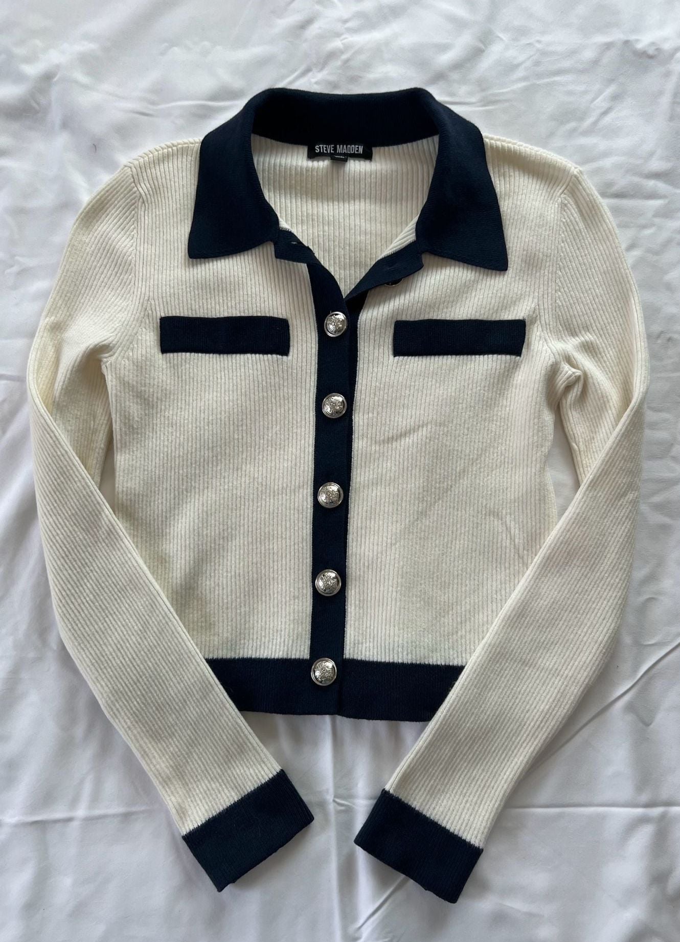 Steve Madden Ribbed Knit Cardigan Sweater White/Navy Blue 2