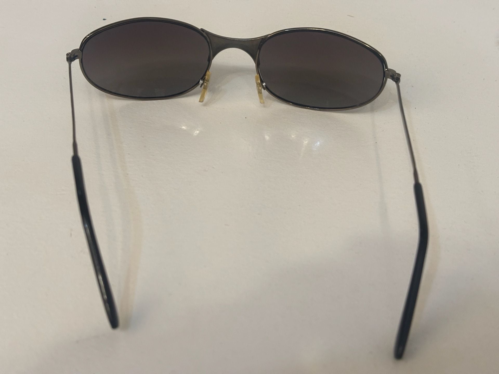 Vintage “Oakley style” Sunglasses Pewter Frame Black Lenses 7