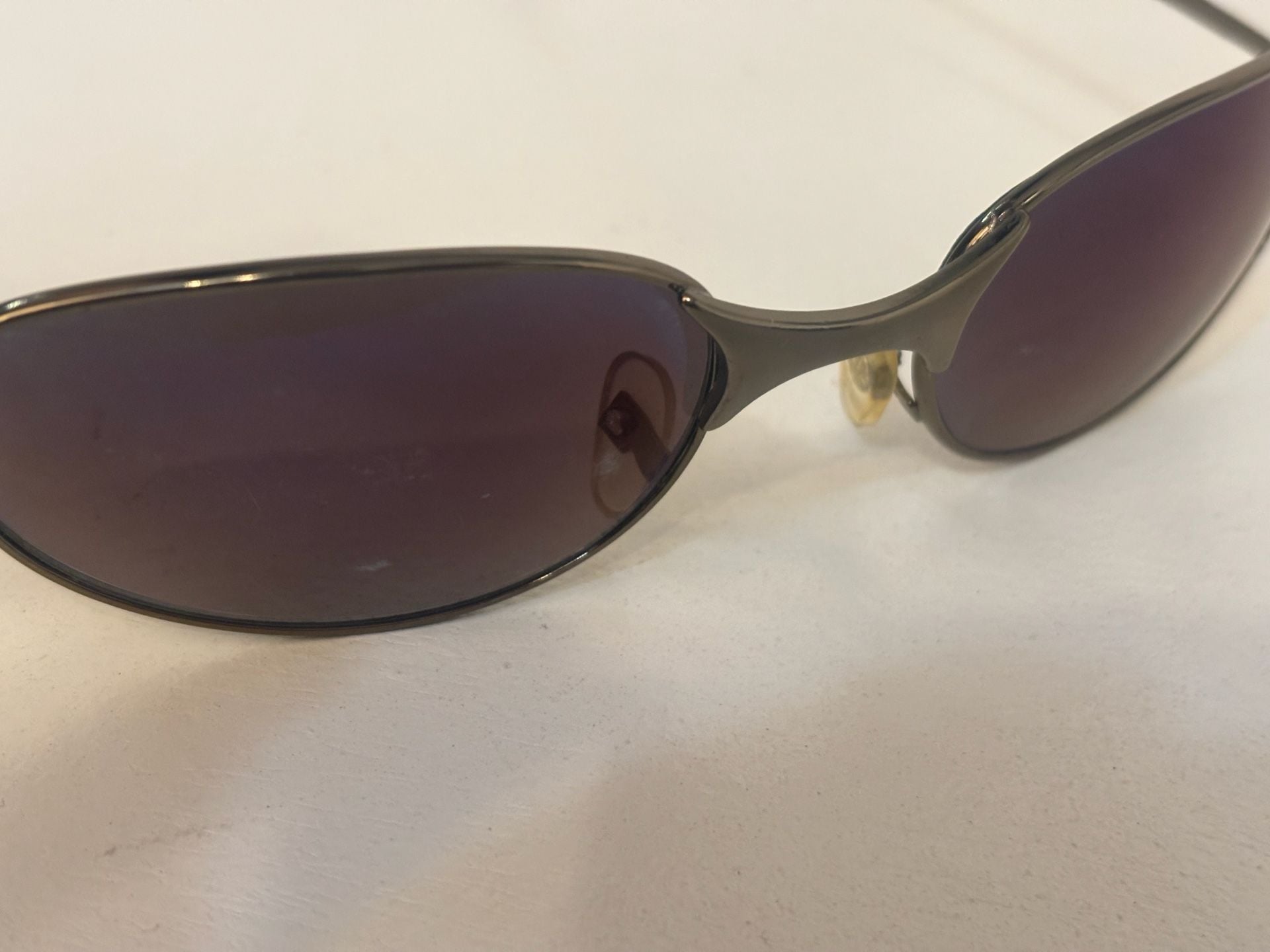 Vintage “Oakley style” Sunglasses Pewter Frame Black Lenses 11