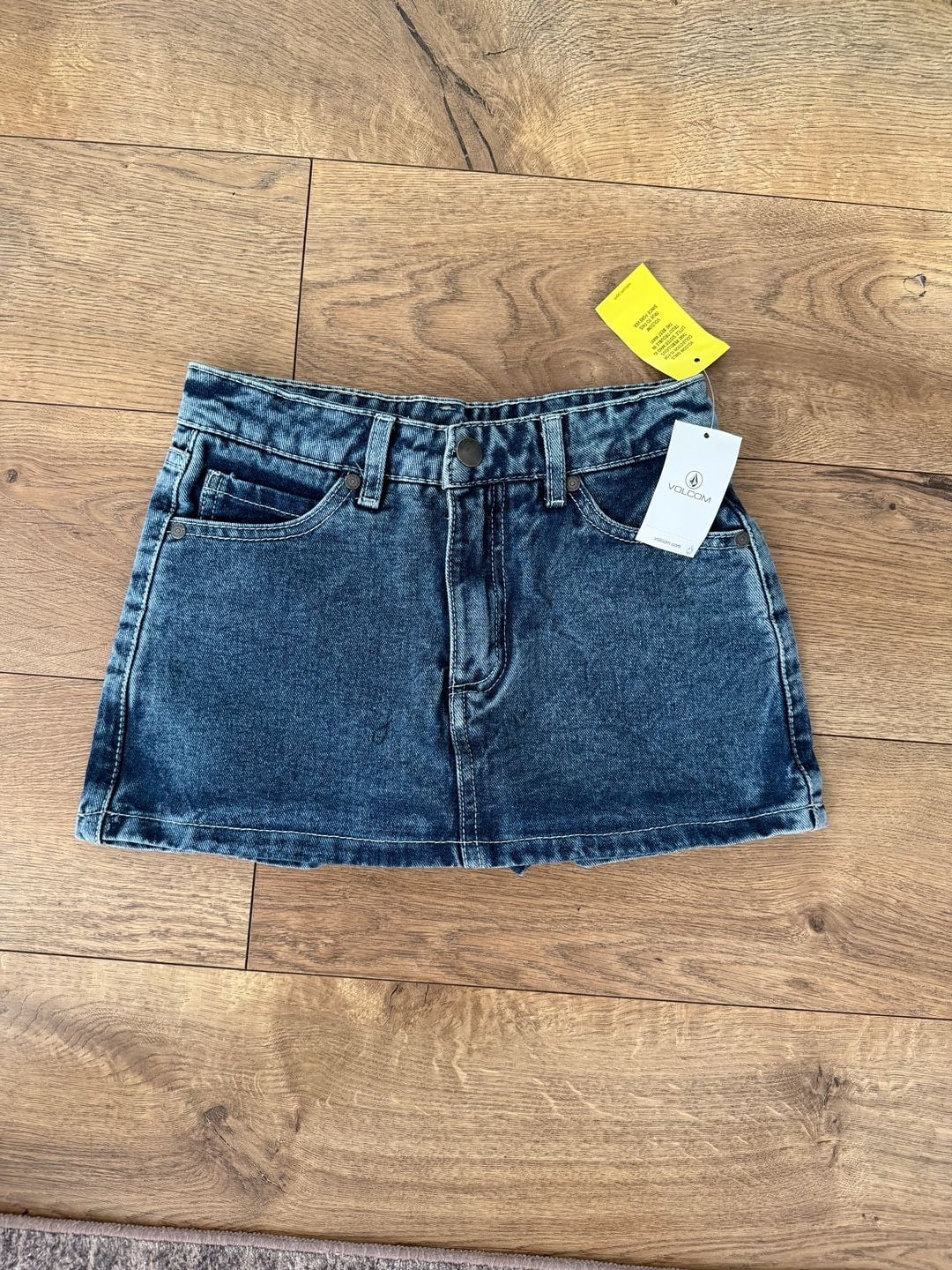 Volcom Kids Denim Skort Size 7 Med Wash 2