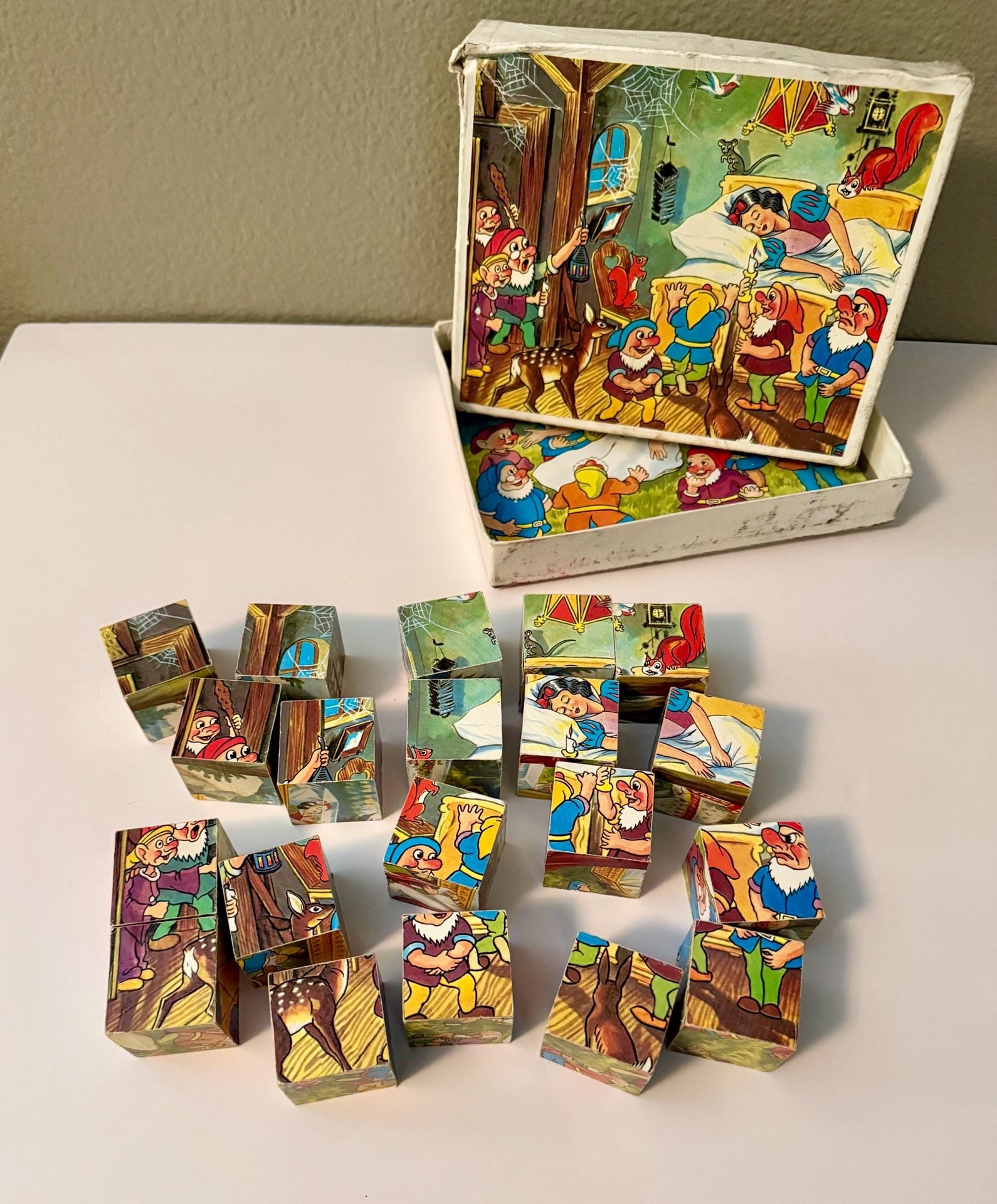 Vintage Snow White And The Seven Dwarfs Wooden Cube Puzzle 3