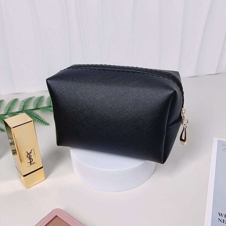Large Hot Pearl Letter Cosmetic Bag in Black 16