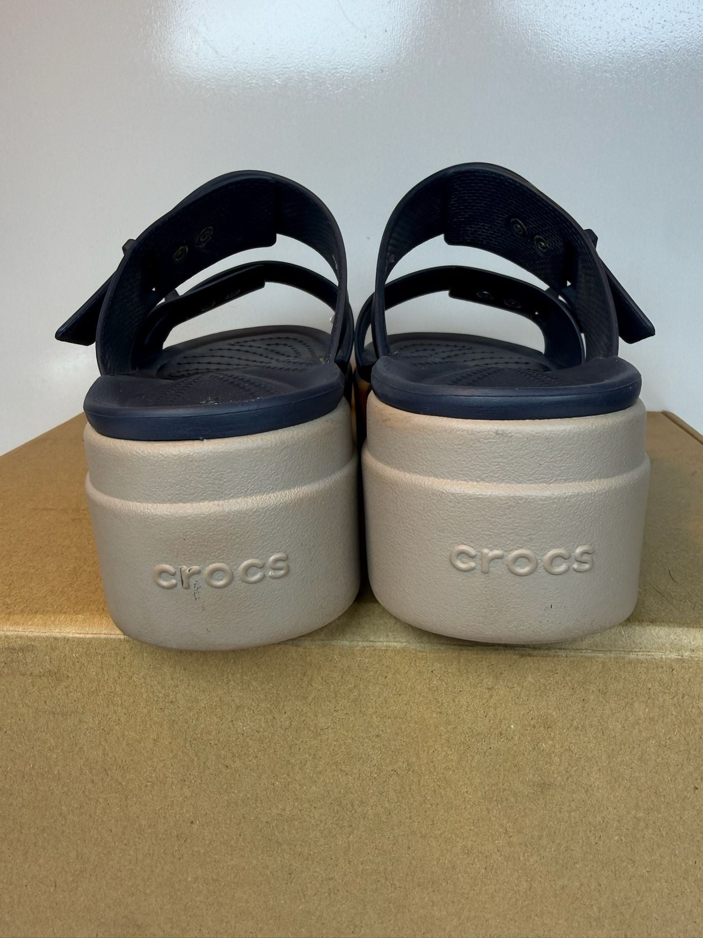 Crocs Brooklyn Square Buckle Low Wedge Sandals Navy Size 5 8