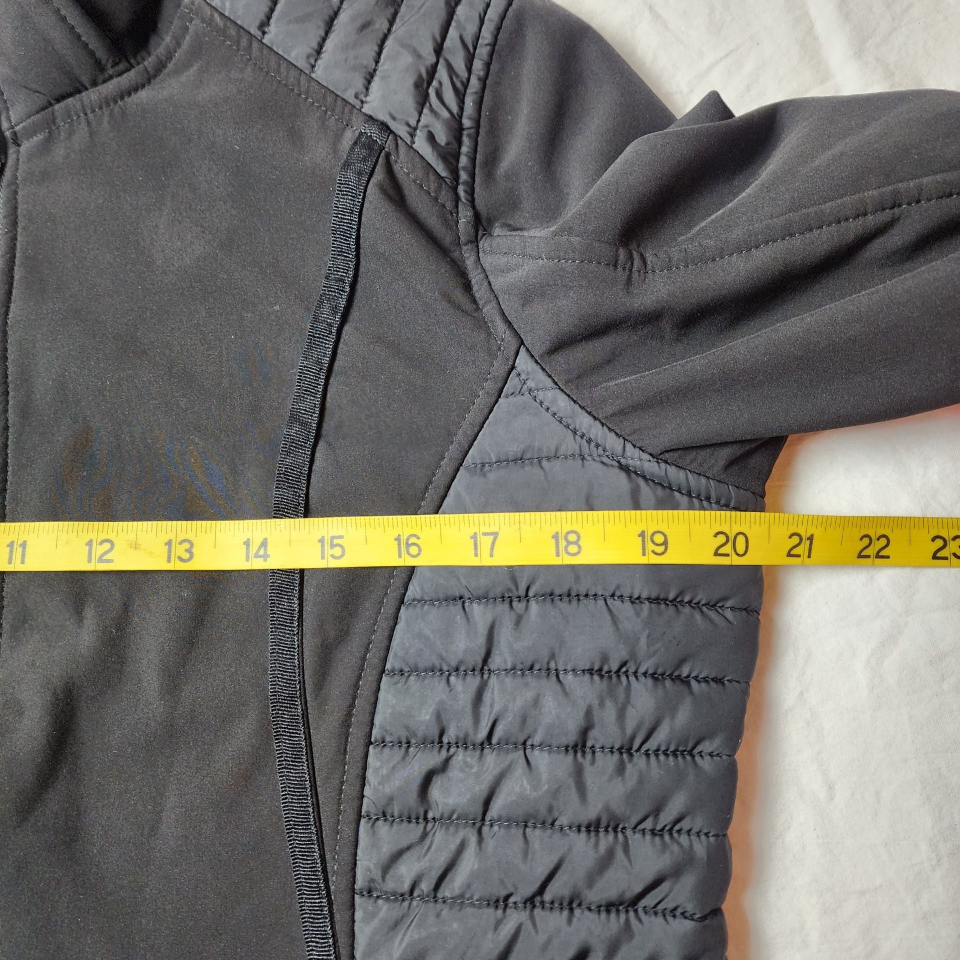 Free Country Quilted Softshell Hooded Jacket Size M Black Fleece Lined 7