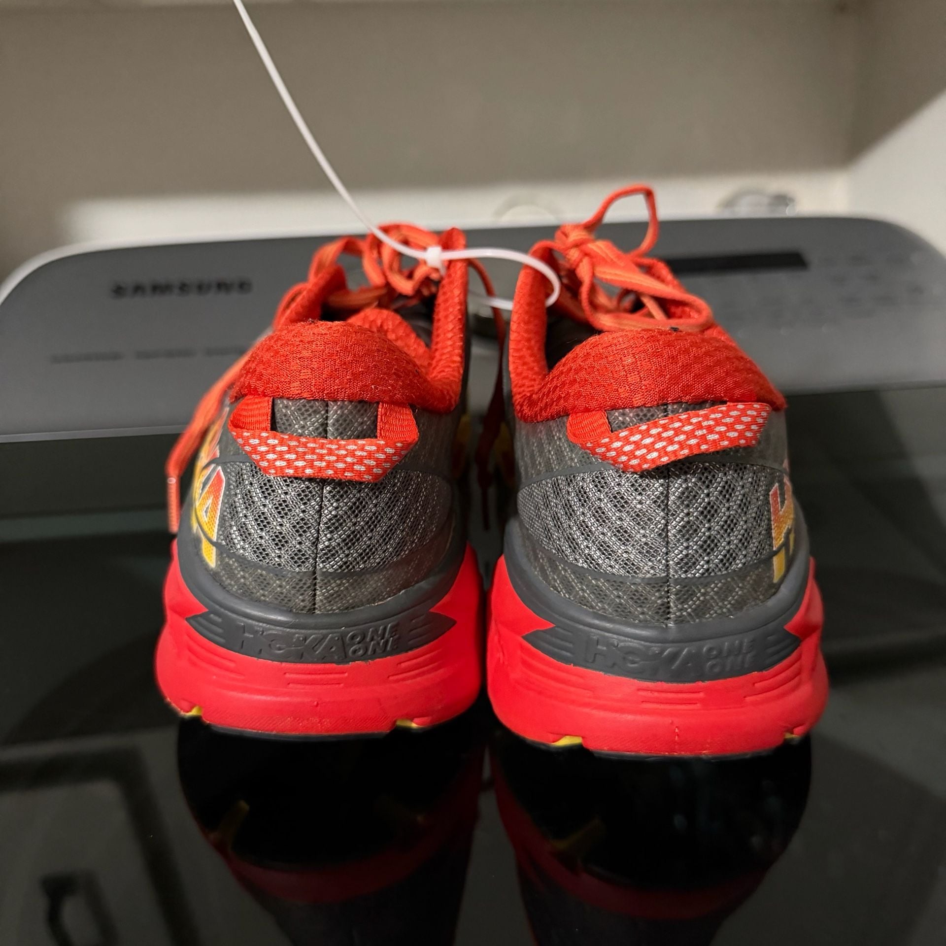 Hoka One One Odyssey 2 Running Shoes Black Red Yellow
Size 10 4