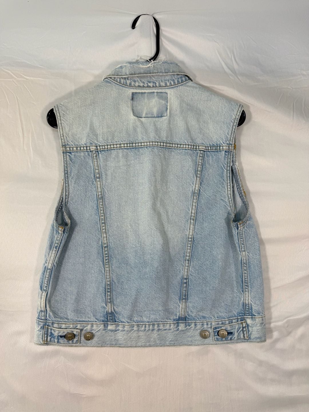 American Eagle Denim Vest Light Wash 7