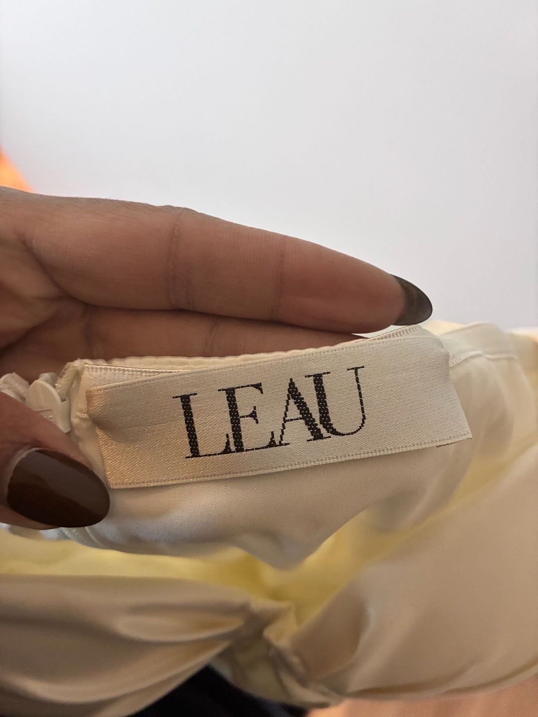 LEAU Ivory Satin Ruched Bustier Cinched Dress Size Small 6