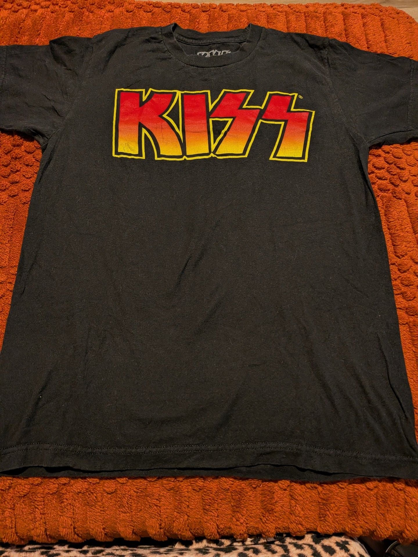 KISS Band T-Shirt Size M Black Rock Graphic Tee 2