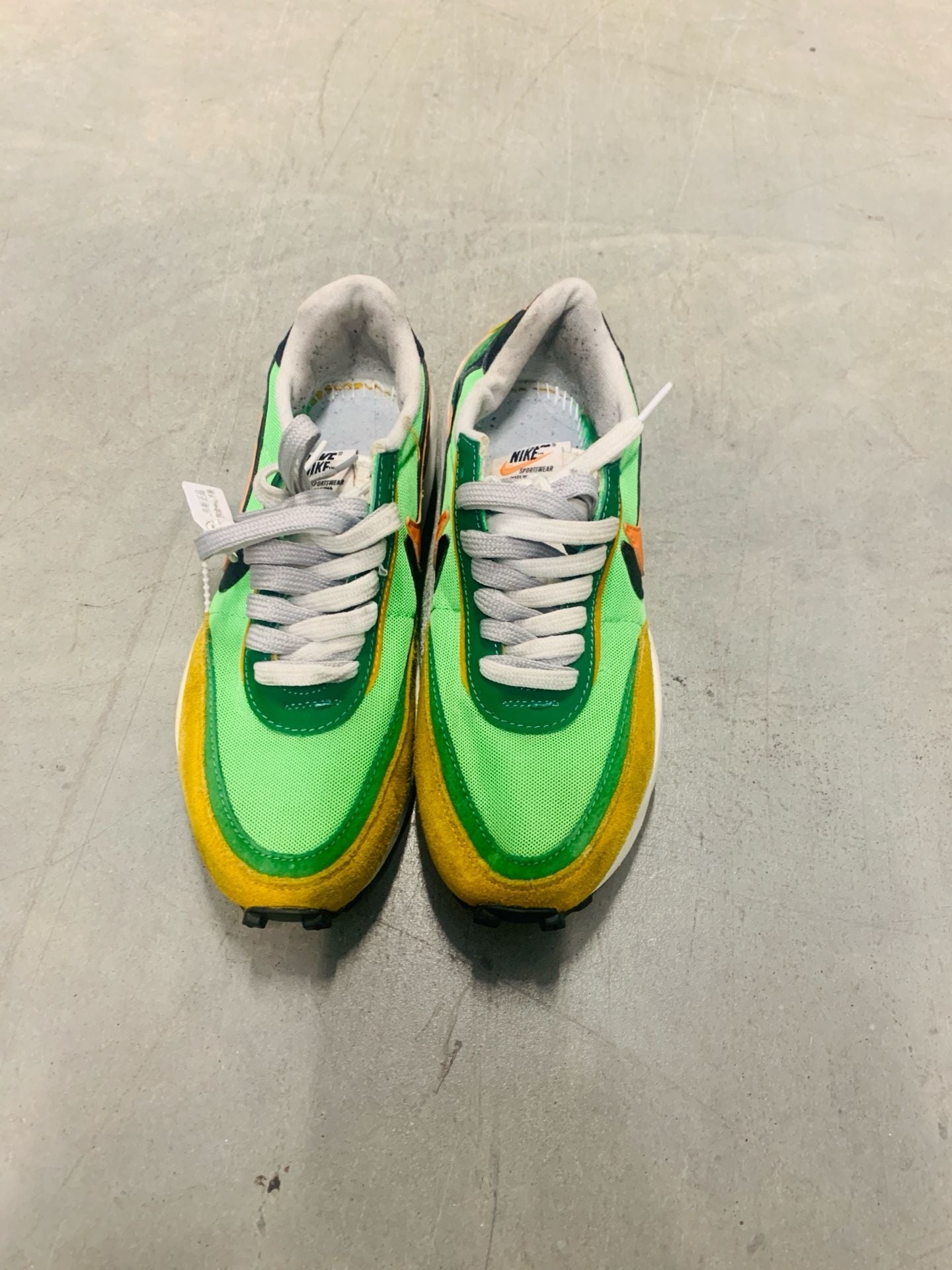 Nike x Sacai LDWaffle Size 8 Green Gusto Safety Orange 5
