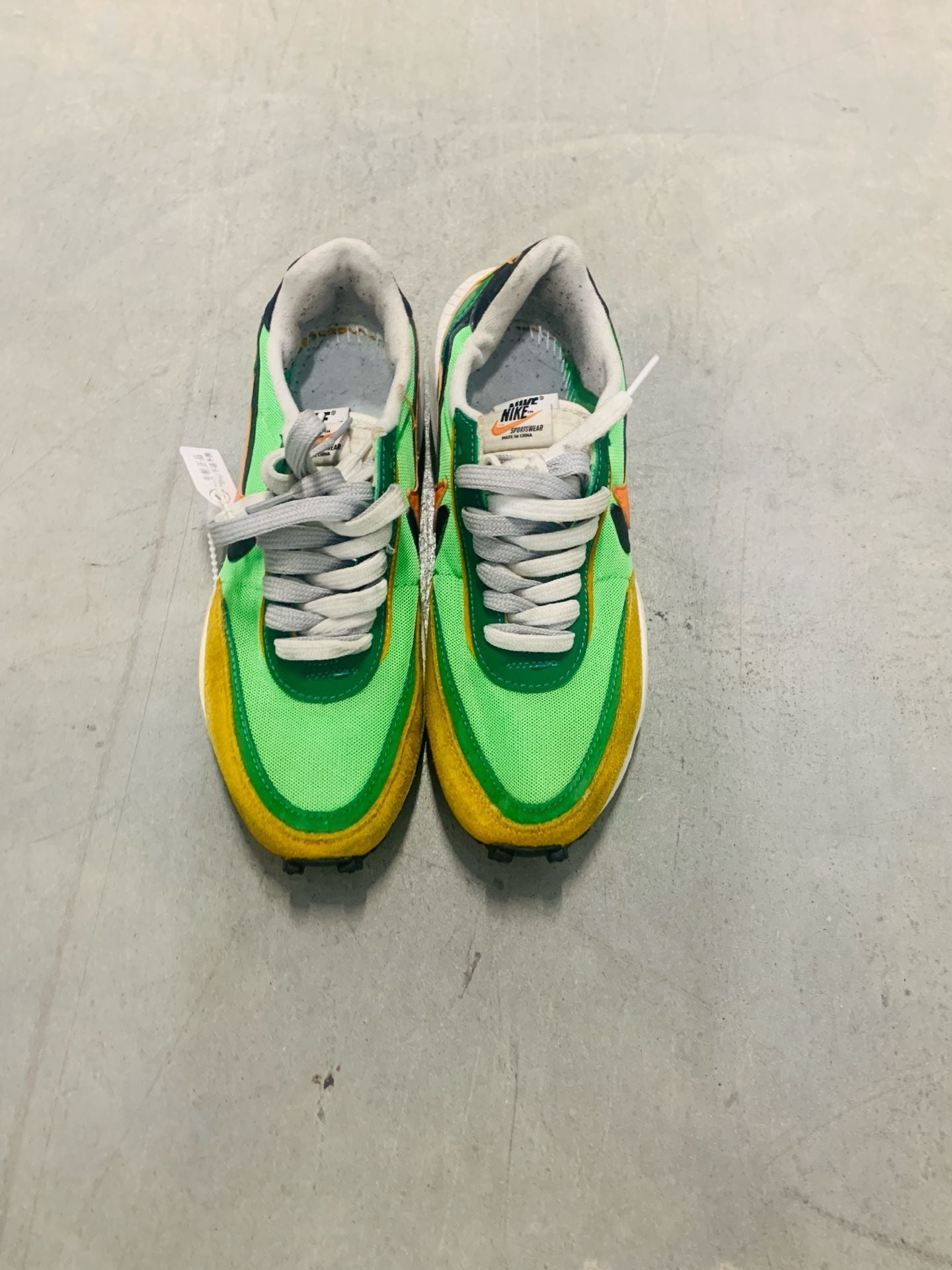 Nike x Sacai LDWaffle Size 8 Green Gusto Safety Orange 6