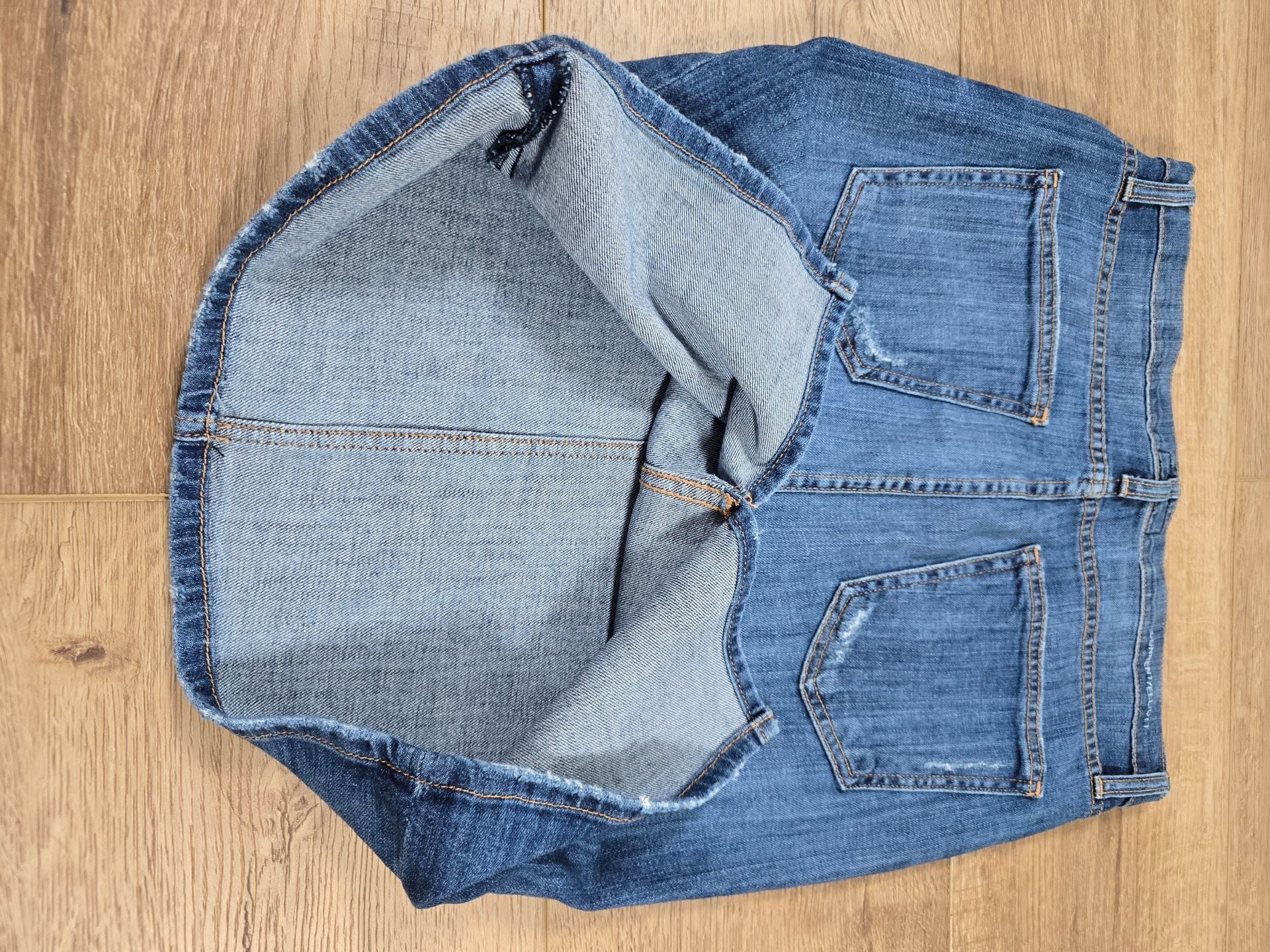 Current/Elliott Denim Pencil Skirt Distressed Blue Jean Back Slit Size 27 10