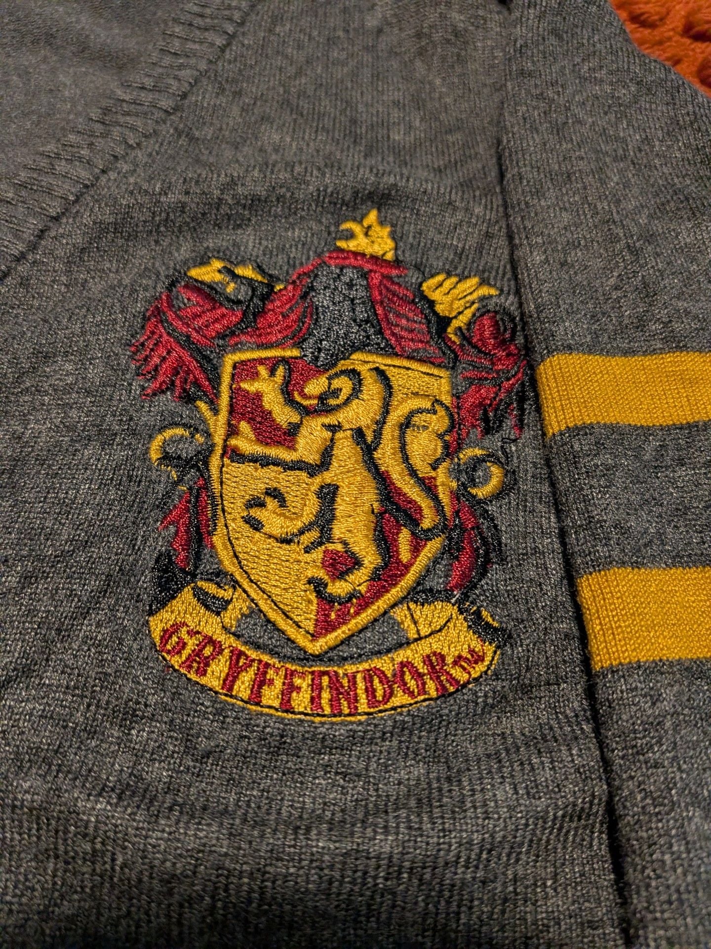 Harry Potter Gryffindor Cardigan Size L Gray Sweater 3