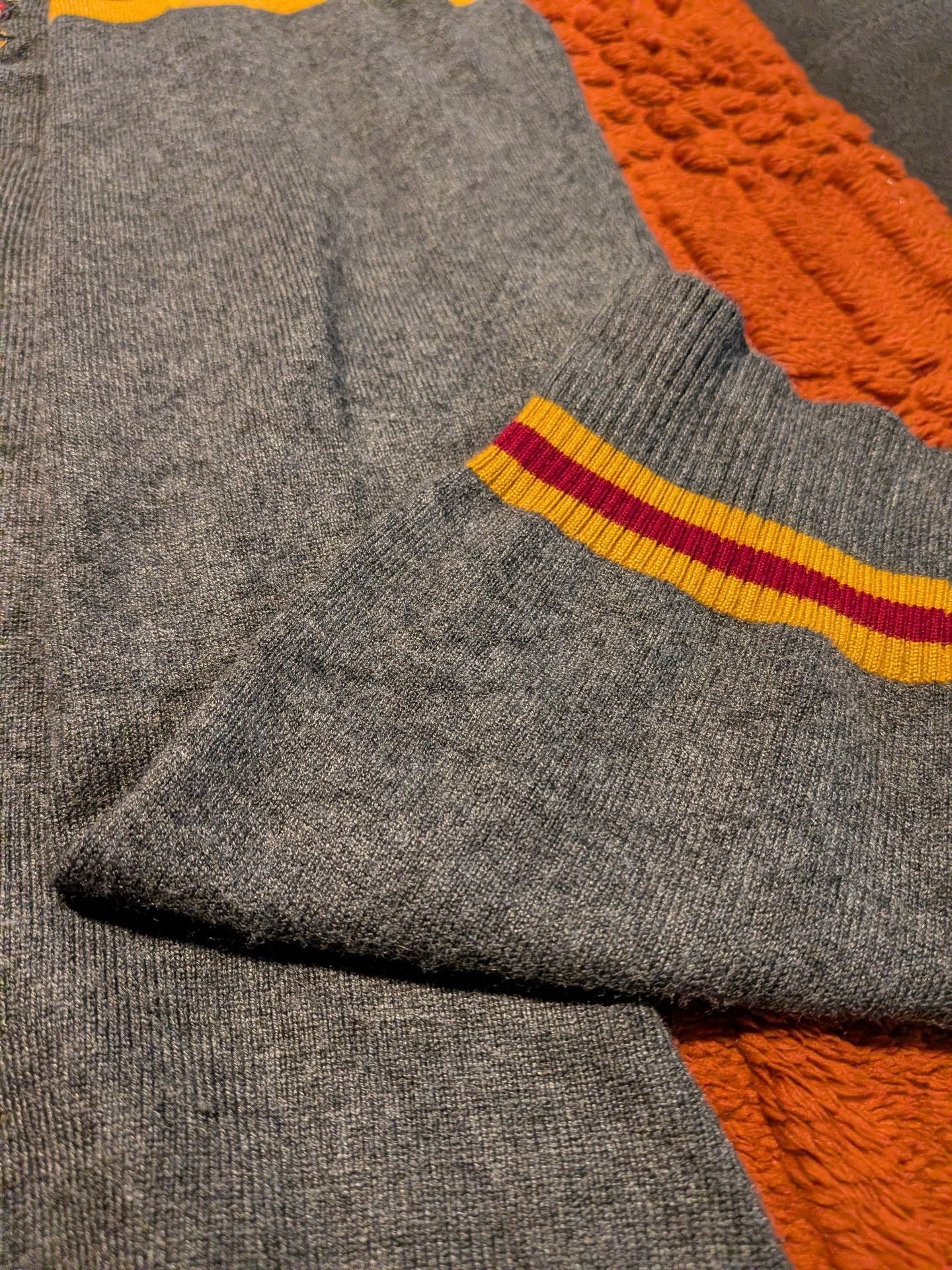Harry Potter Gryffindor Cardigan Size L Gray Sweater 5