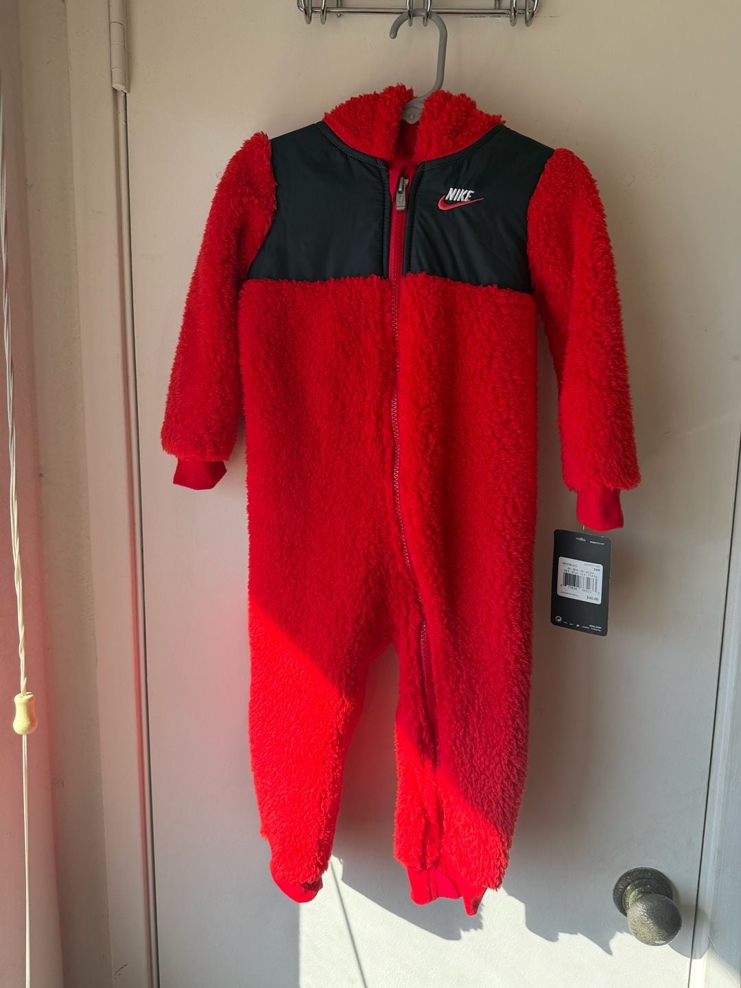 Nike Sherpa Coverall Size 24M Red Black 2